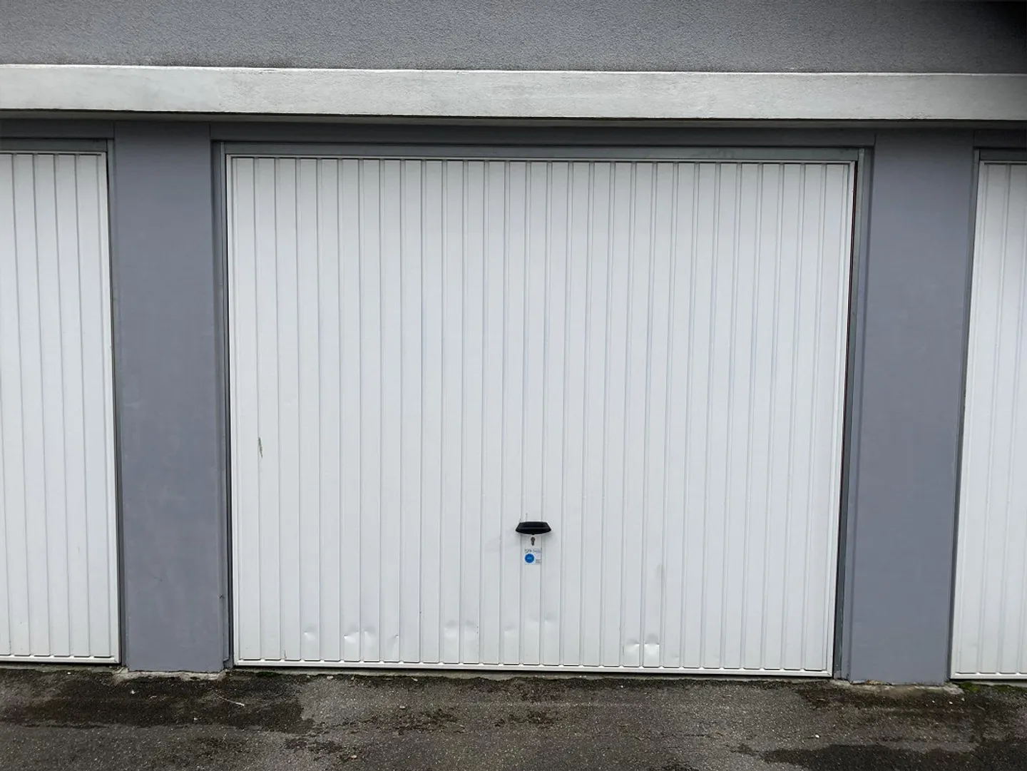 Garage box for rent in Wohlen - Photo 3 of 3