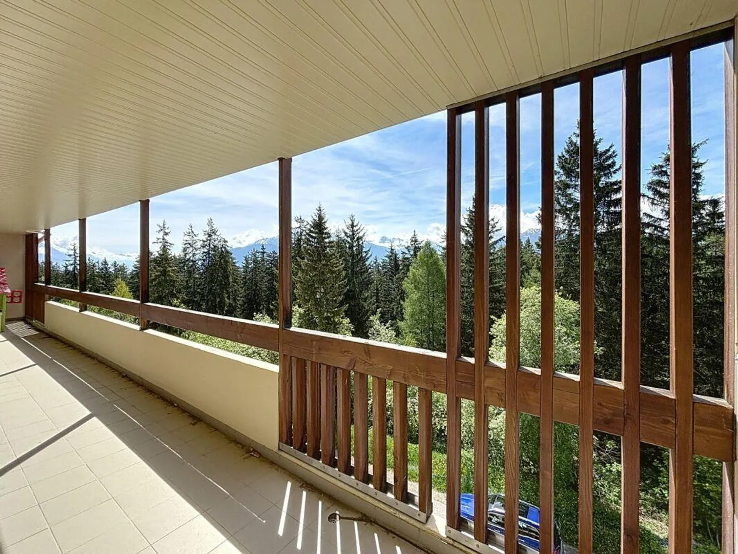 Appartement ensoleillé avec vue - Photo 10 sur 11