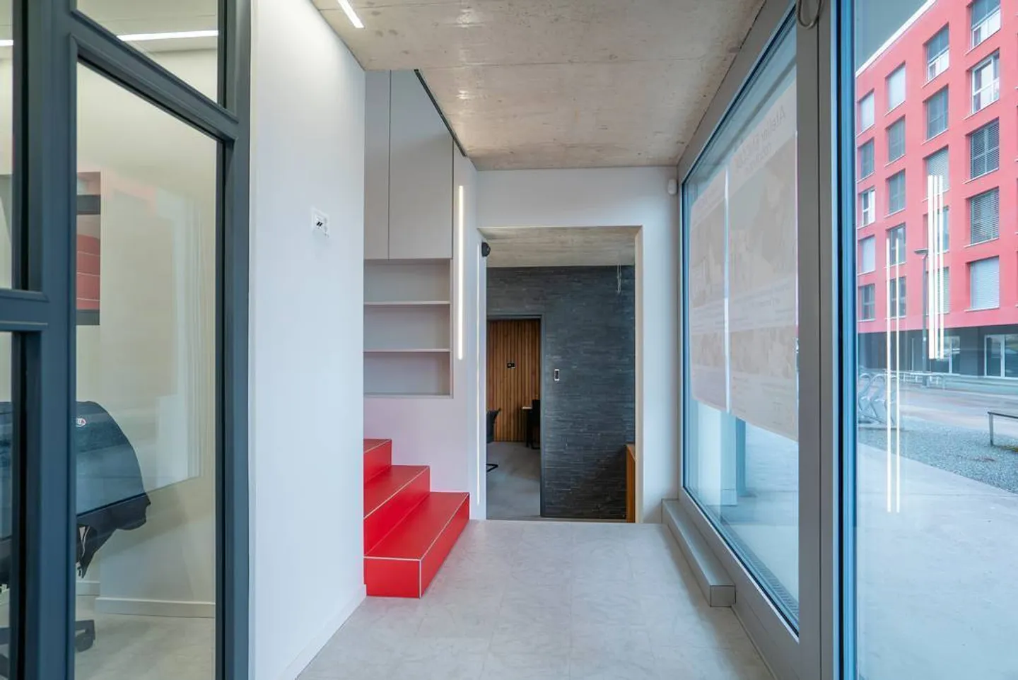 Espace Commercial Spacieux à Nyon - Photo 6 sur 8