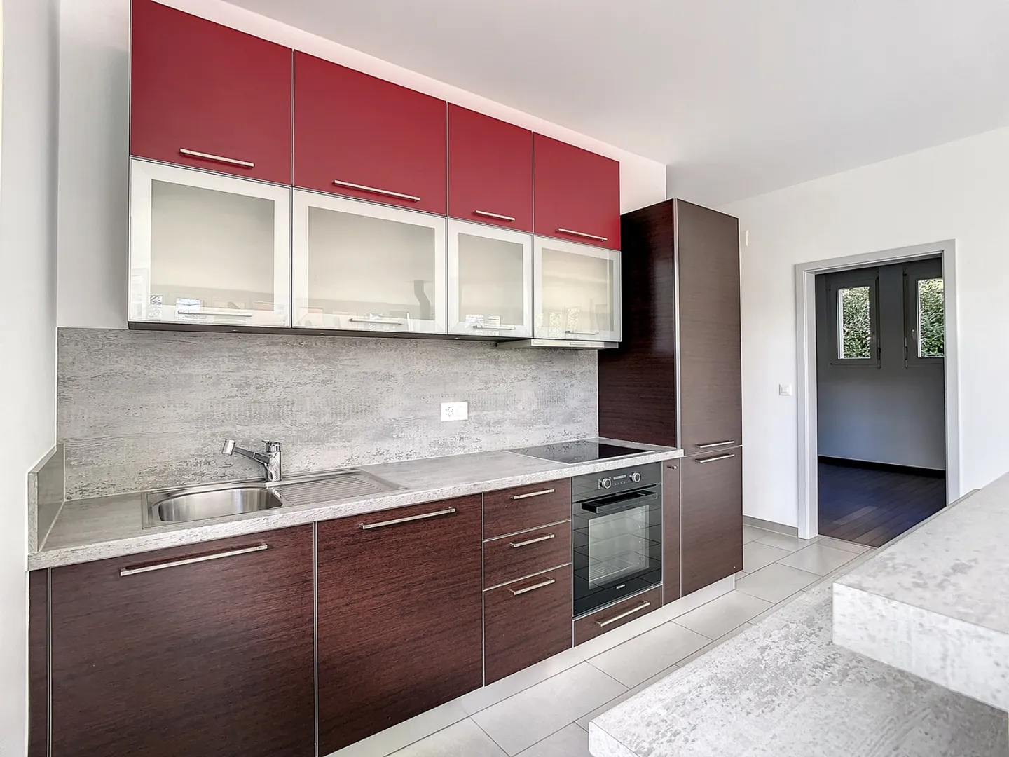 Appartamento con terrazza 5.5 stanze - Foto 4 di 13