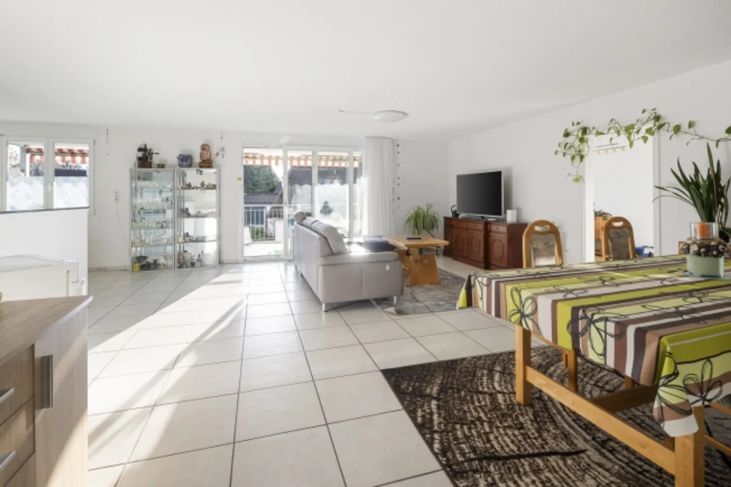 Oasis de vie pour toutes les générations dans un emplacement central et très calme - Photo 2 sur 11