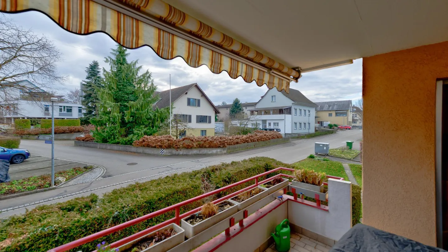 Beautiful kitchen, great bathrooms - 4 ½-room apartment in a quiet neighborhood - Photo 7 of 9