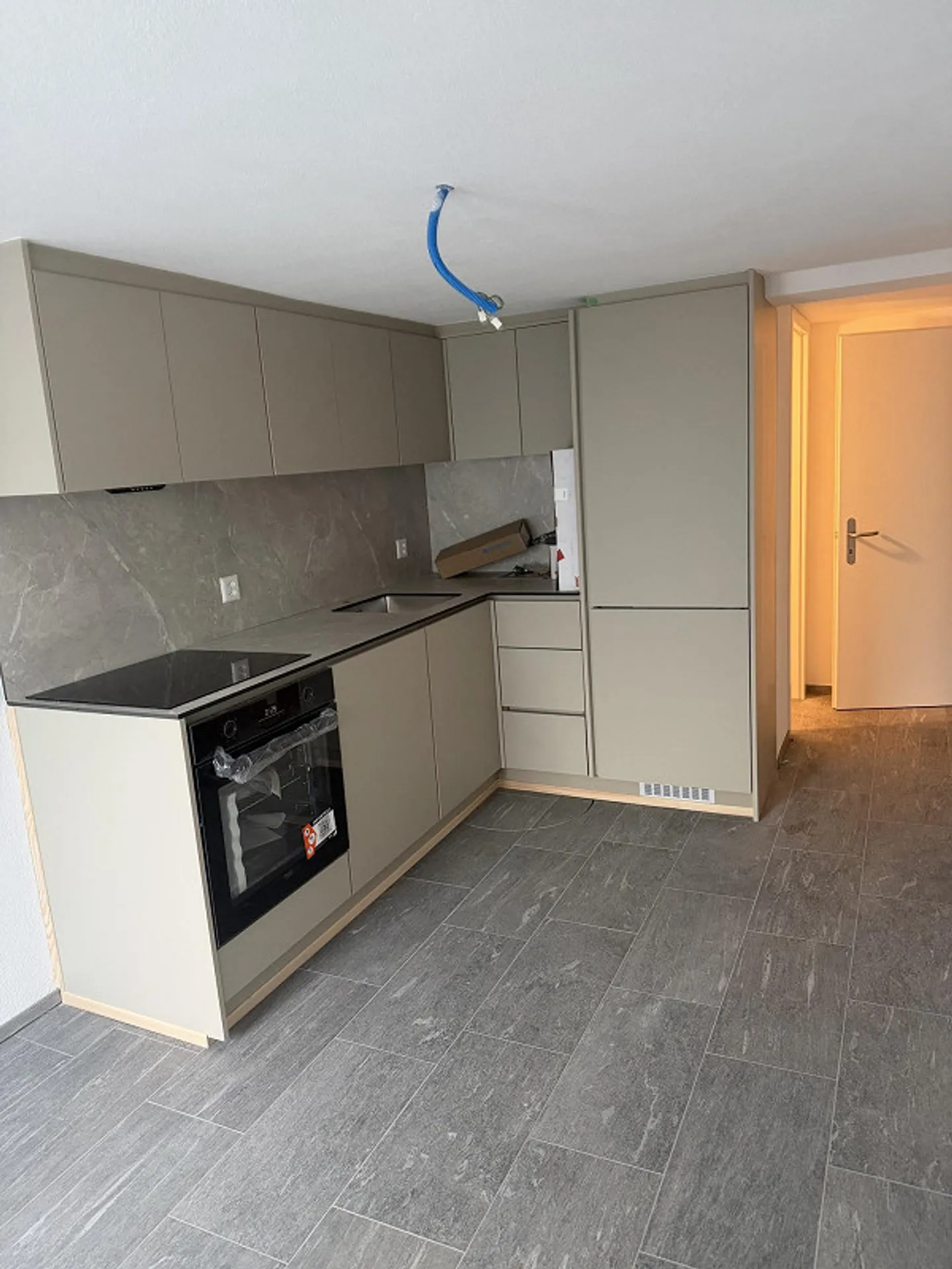 Helle 1.5-Zimmer-Wohnung - Foto 3 von 5