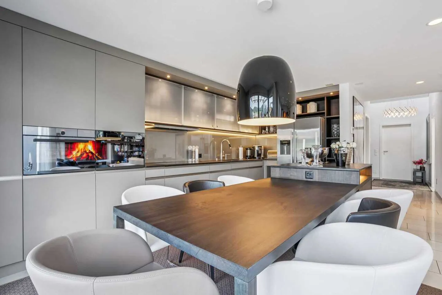 Appartement moderne avec balcon - Photo 8 sur 13