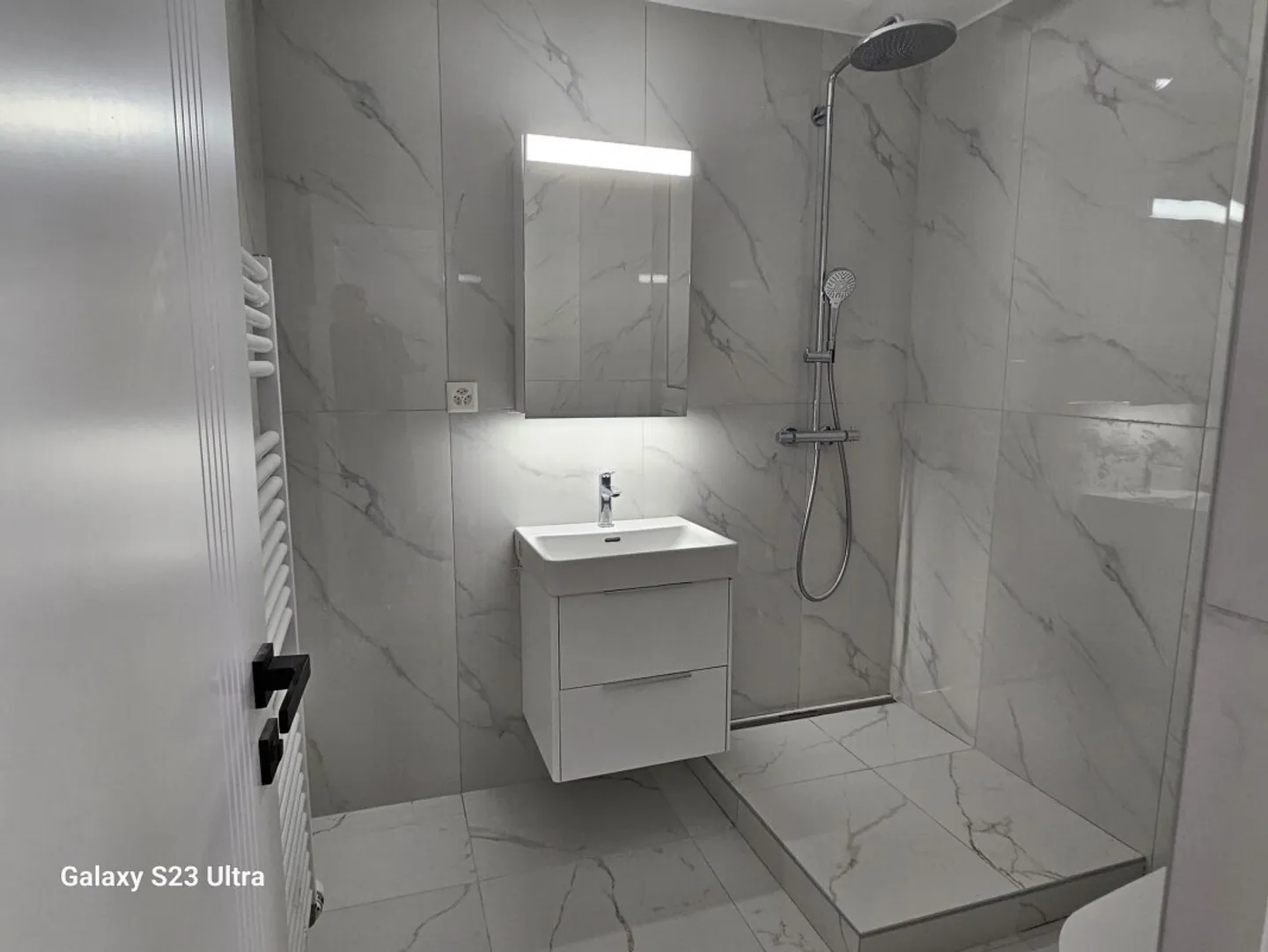 By the lake - Apartment for rent - Photo 7 of 7