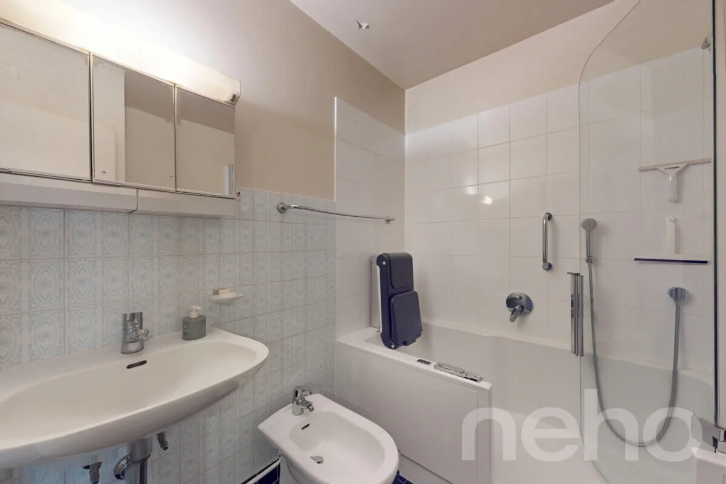 Helles und geräumiges Apartment zu renovieren - Foto 12 von 12
