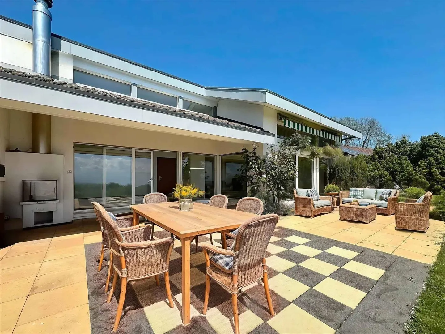 Unique villa with breathtaking views - Photo 9 of 11