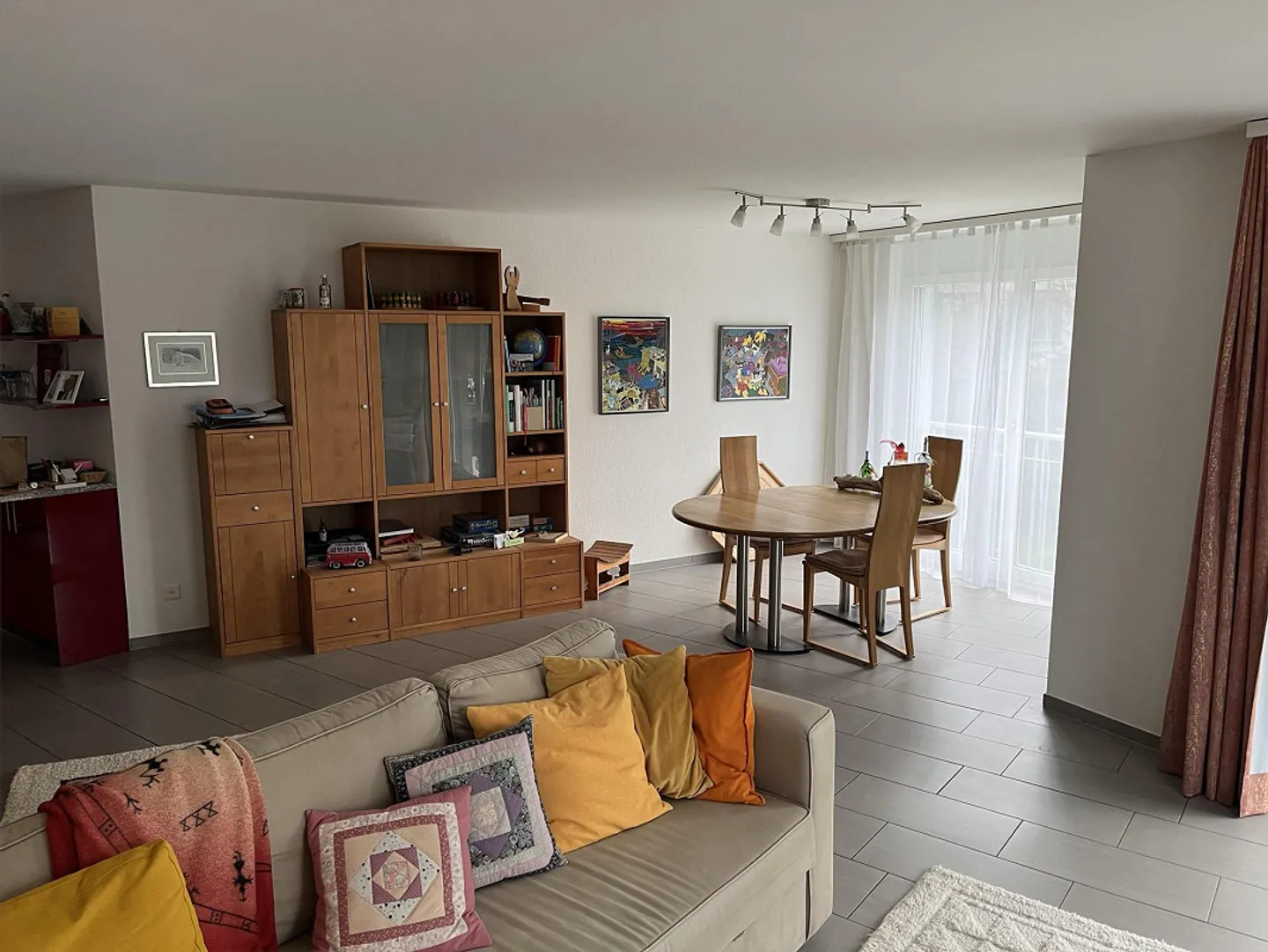 4,5 Zi-Whg mit originellem Grundriss, Nähe Bhf Rorschach - Stadt - Foto 4 von 11