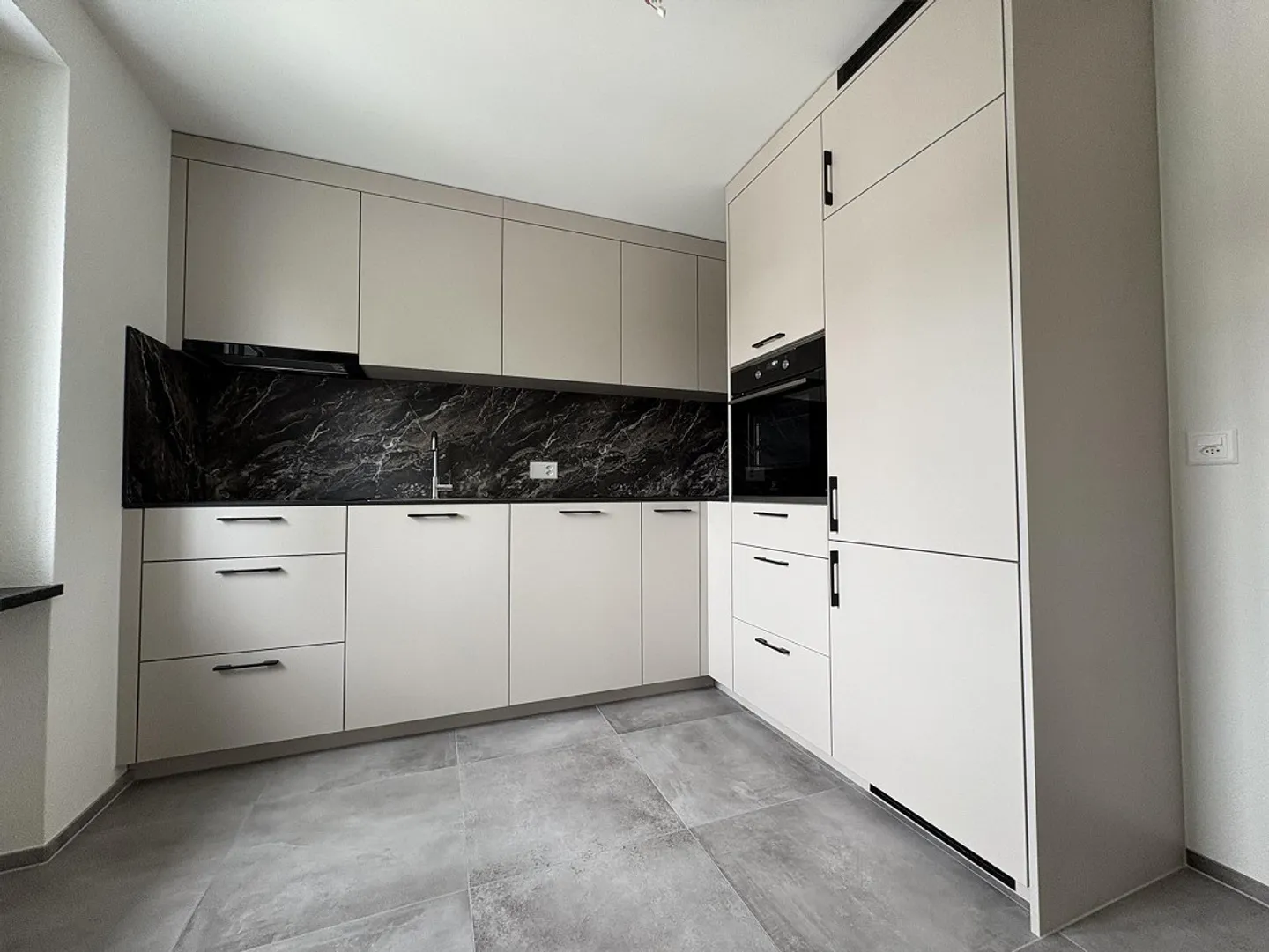 Appartamento 3.5 stanze appena ristrutturato in affitto a Gümligen - Foto 13 di 25