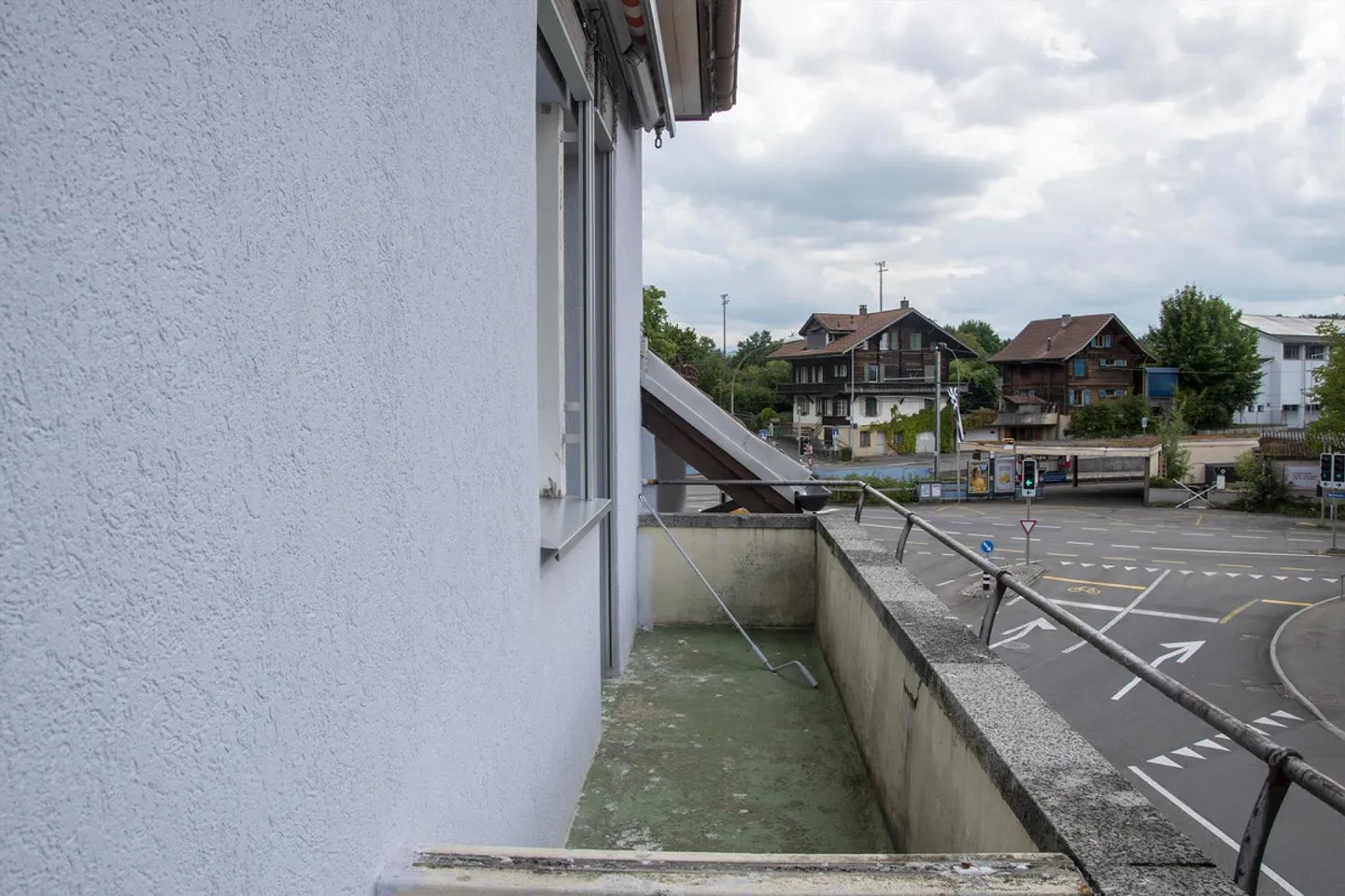 Appartamento 3.5 stanze appena ristrutturato in affitto a Gümligen - Foto 24 di 25