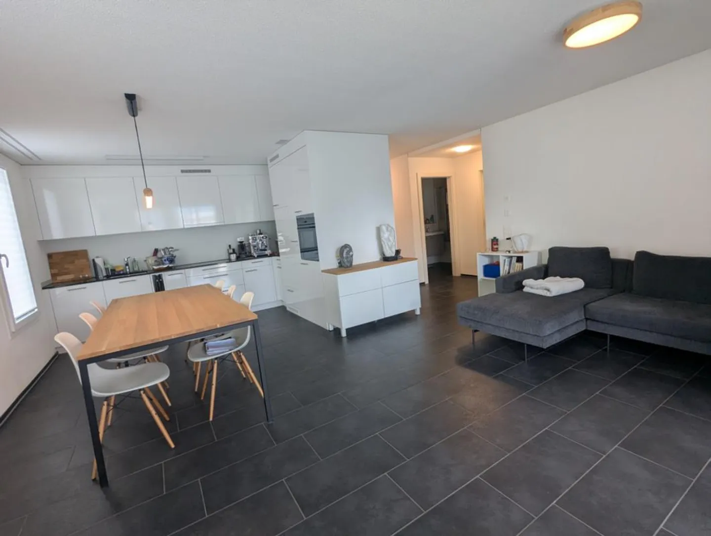 Temporary Apartment with Garden Seating Area - Photo 3 of 7