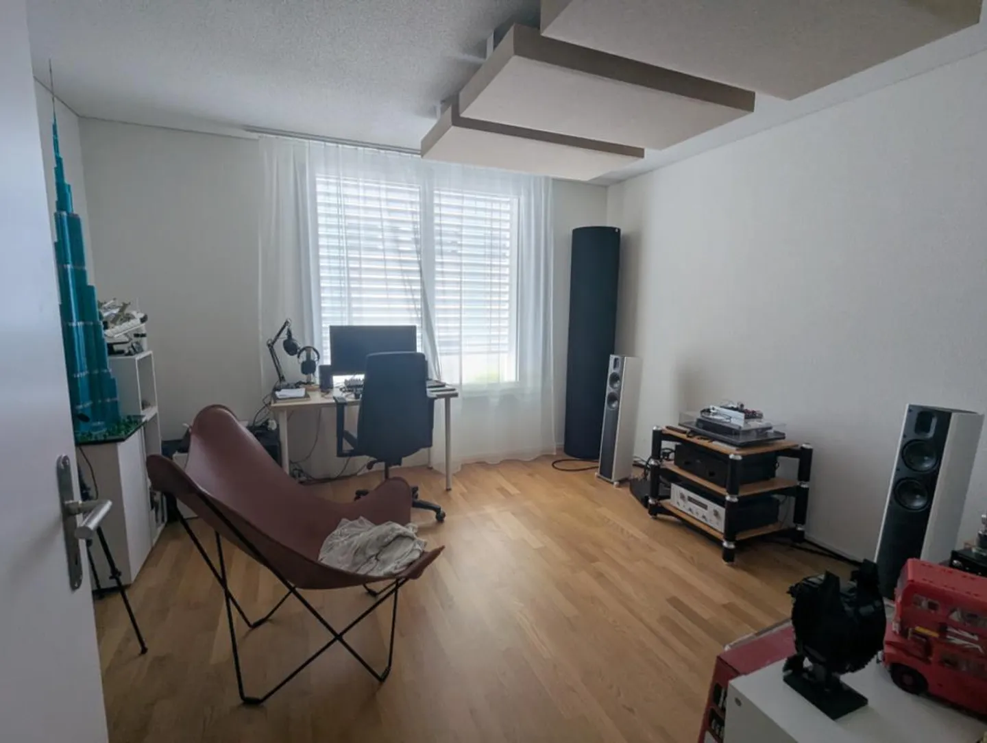 Temporary Apartment with Garden Seating Area - Photo 5 of 7