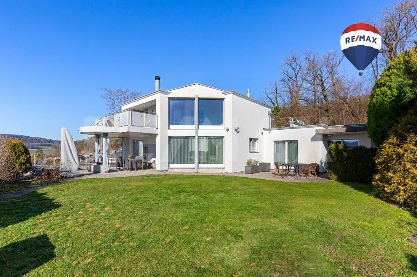 Casa unifamiliare architettonica di 6,5 stanze con vista - Foto 1 di 13