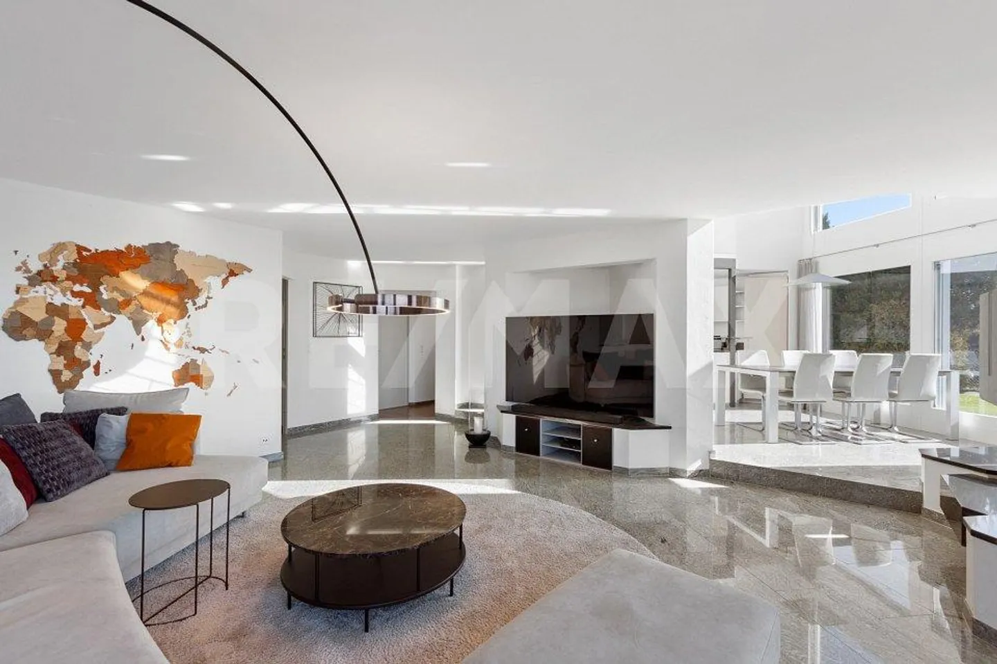 Casa unifamiliare architettonica di 6,5 stanze con vista - Foto 5 di 13