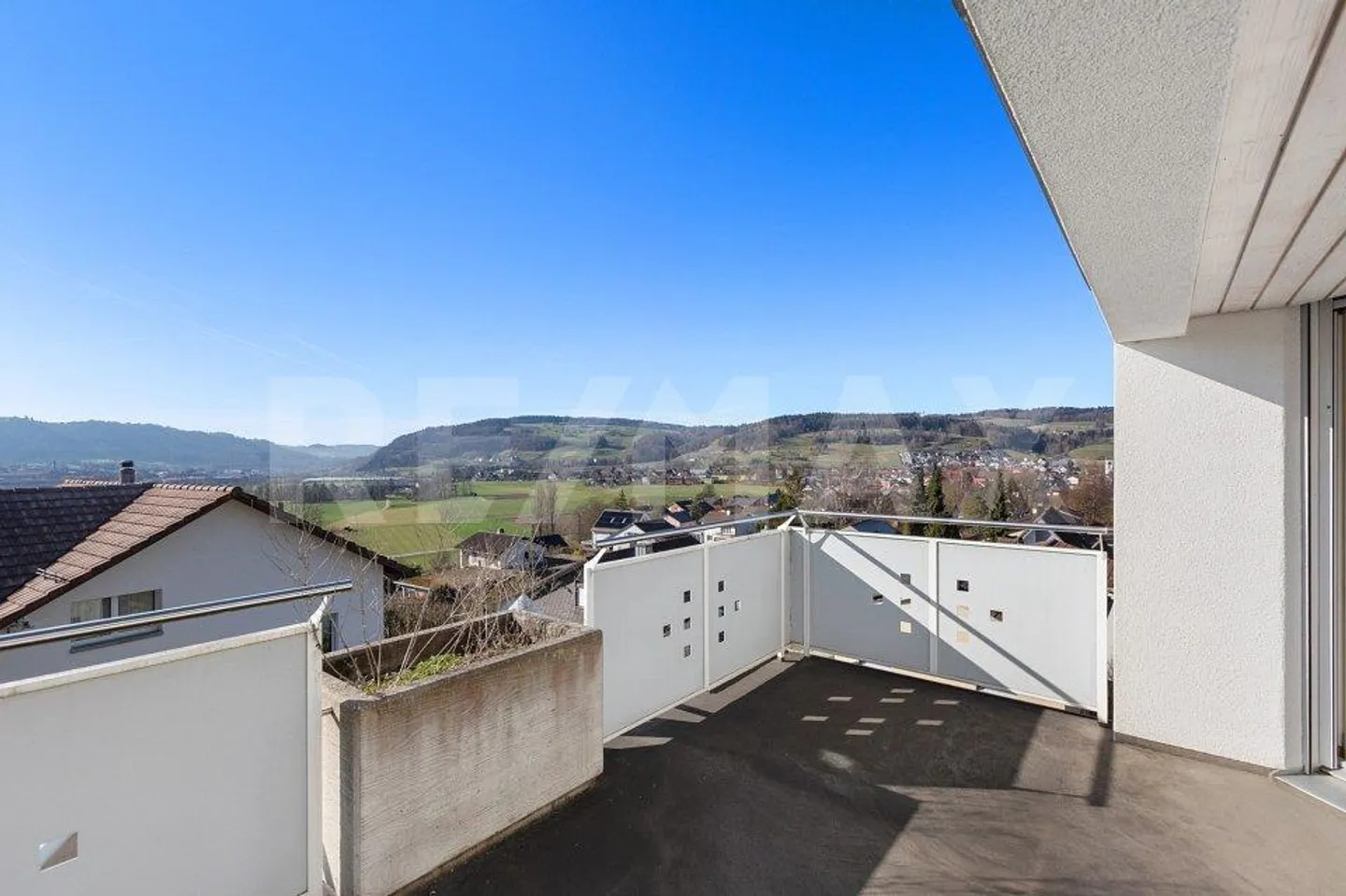 Casa unifamiliare architettonica di 6,5 stanze con vista - Foto 12 di 13