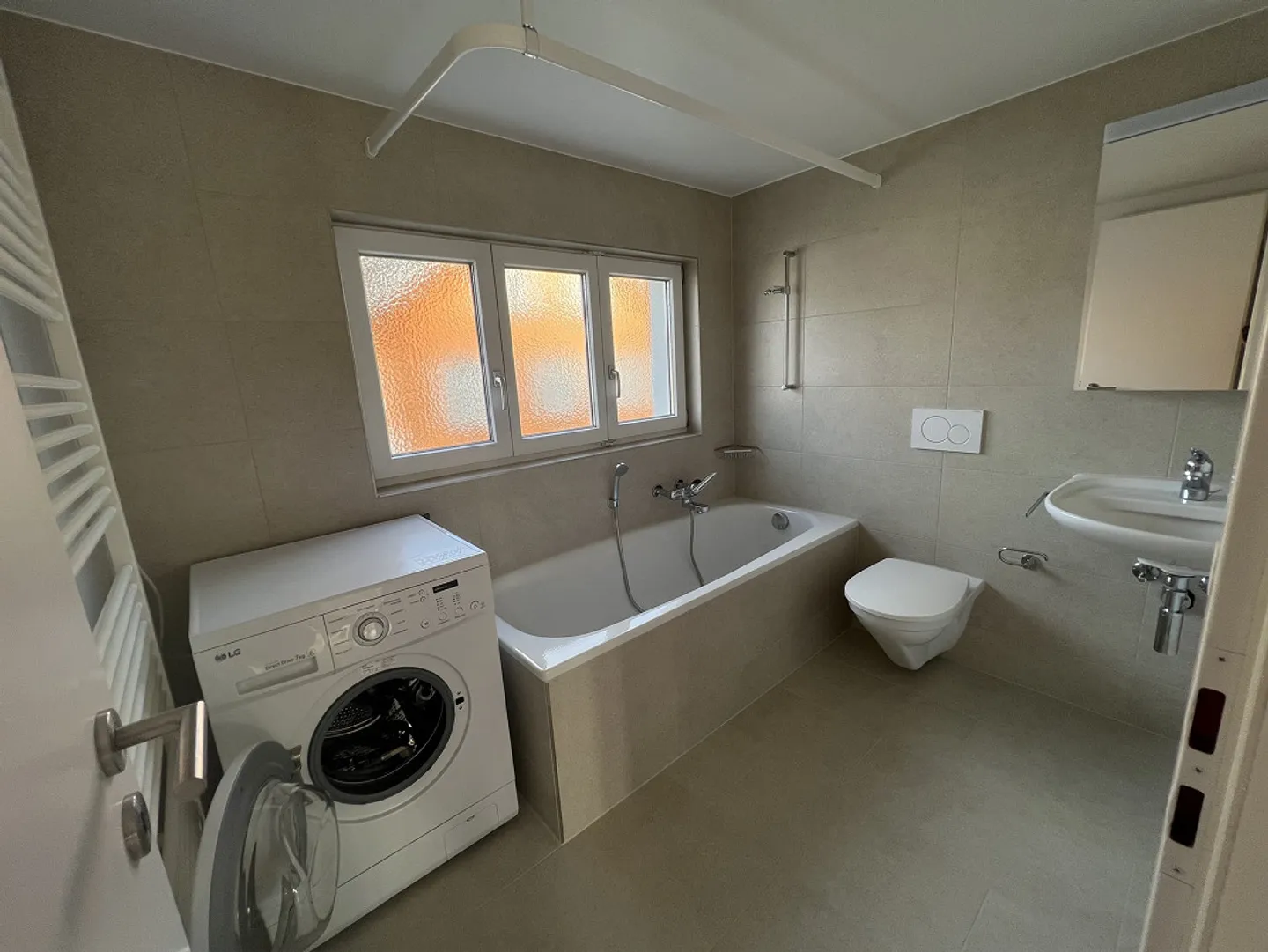 3.5 Zimmer Wohnung - Foto 3 von 6