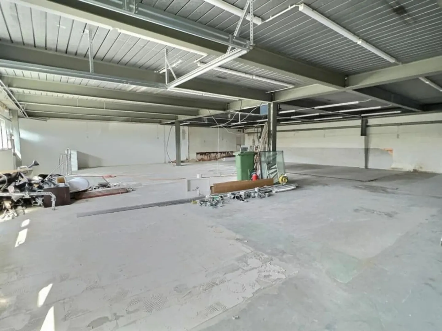 Artisanal 567 m2 à Brent - Foto 5 von 5