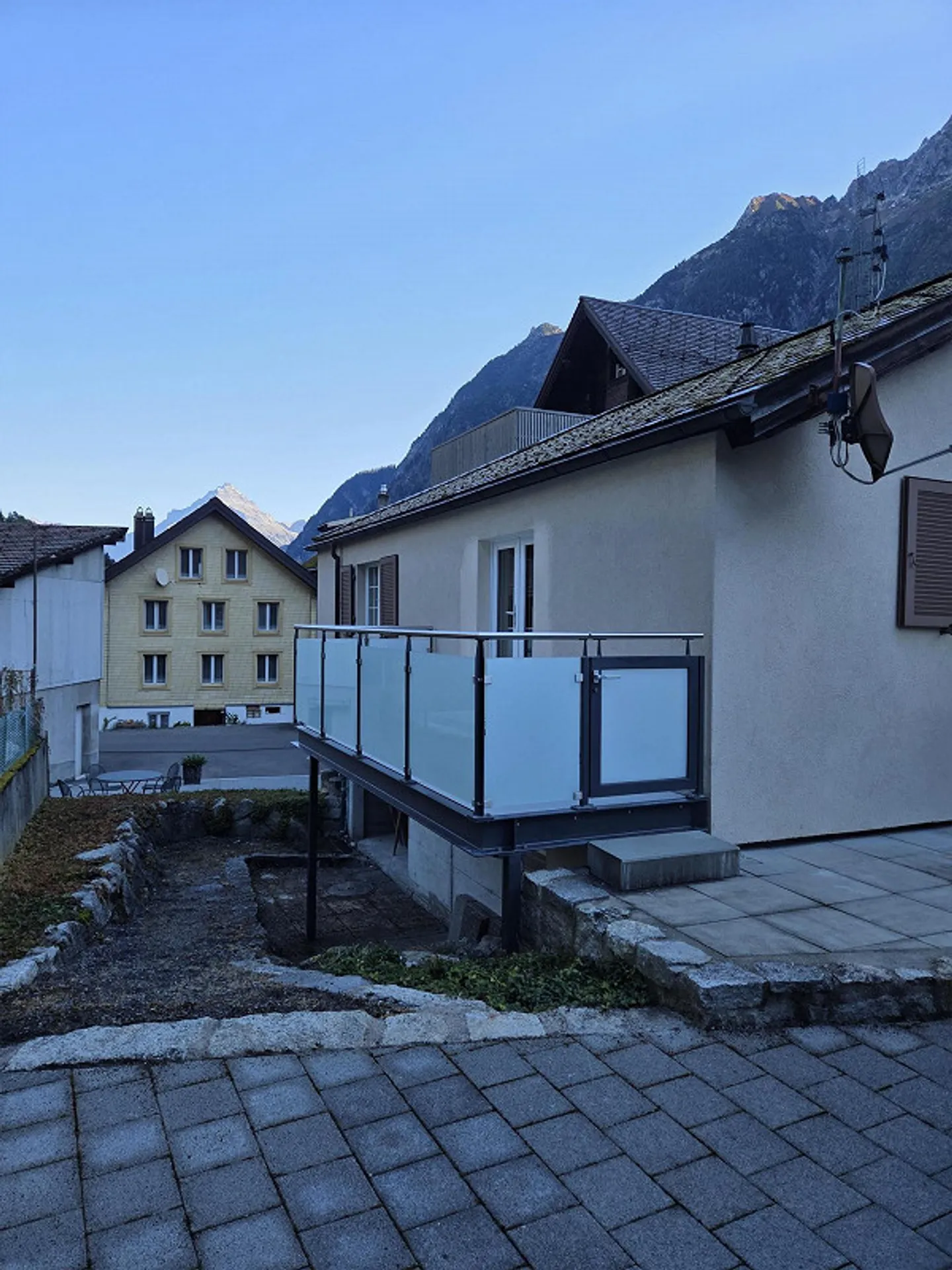 Incantevole casa unifamiliare - Foto 2 di 9