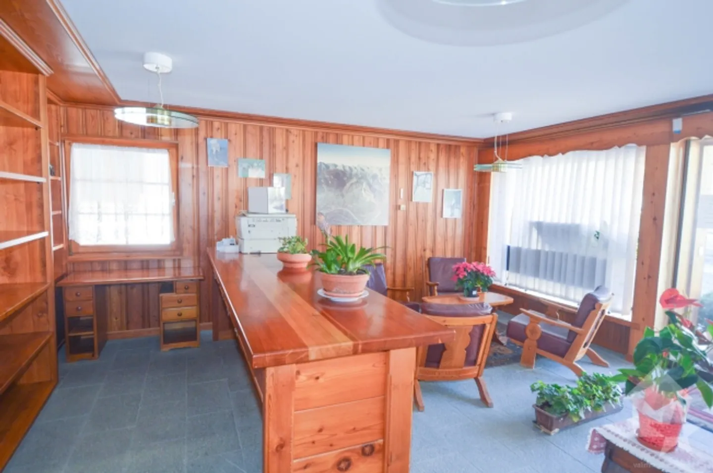 Commercial premises, prime location - Photo 4 of 12