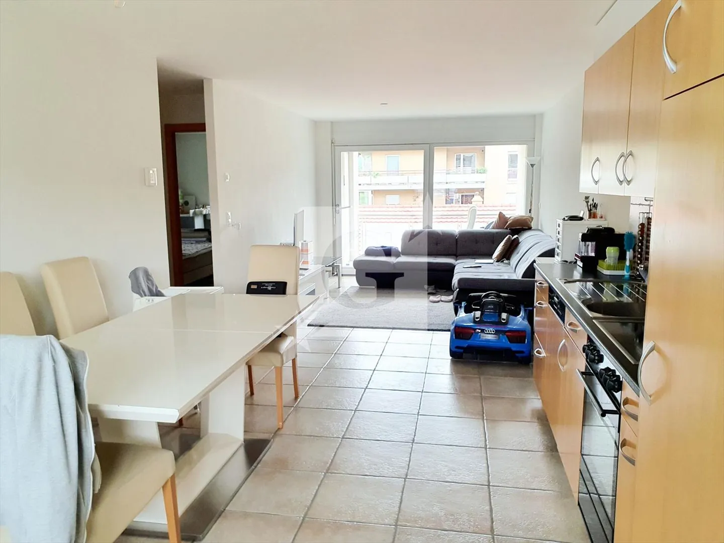Appartement à vendre - Photo 4 sur 13