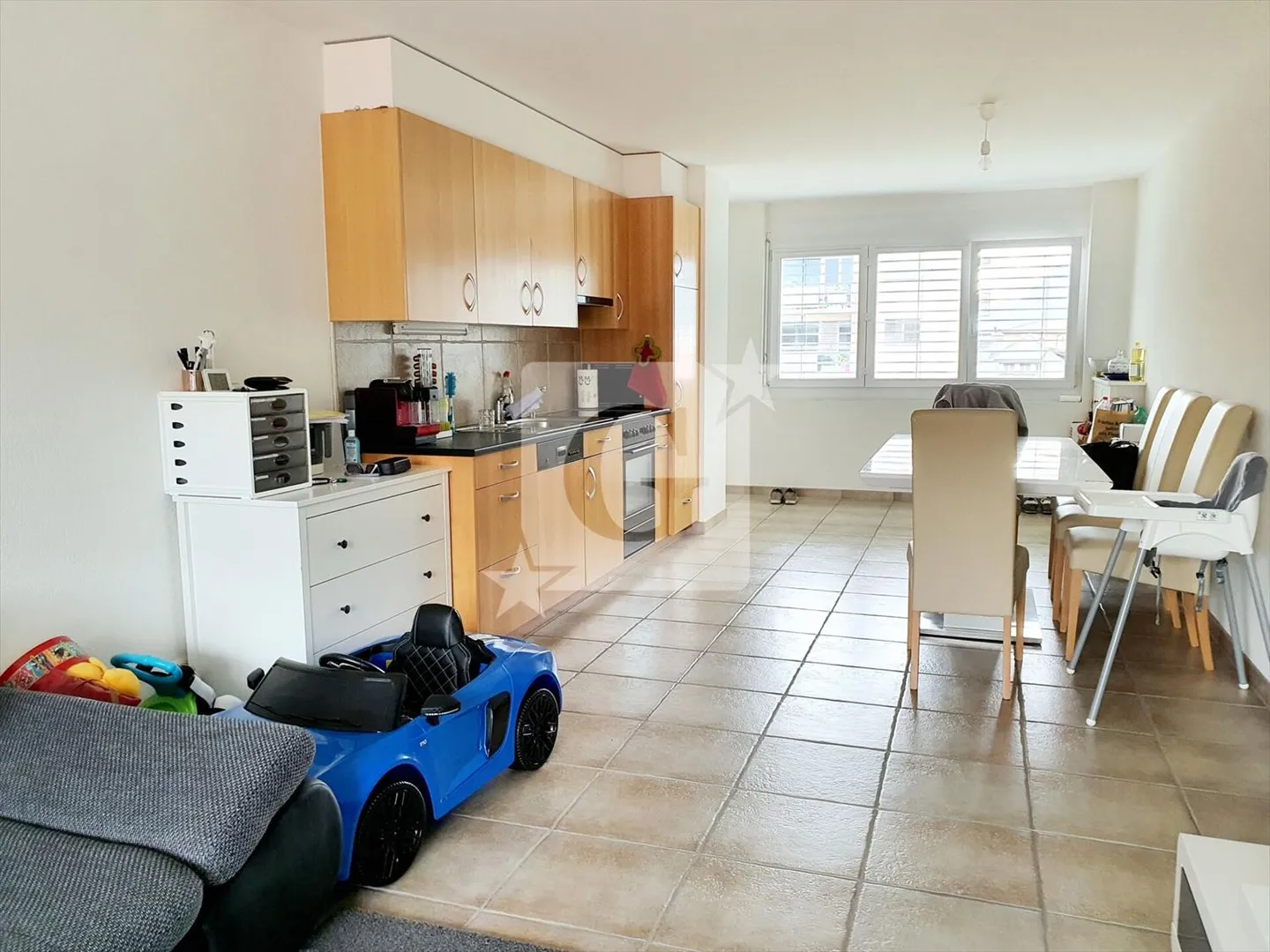 Appartement à vendre - Photo 3 sur 13