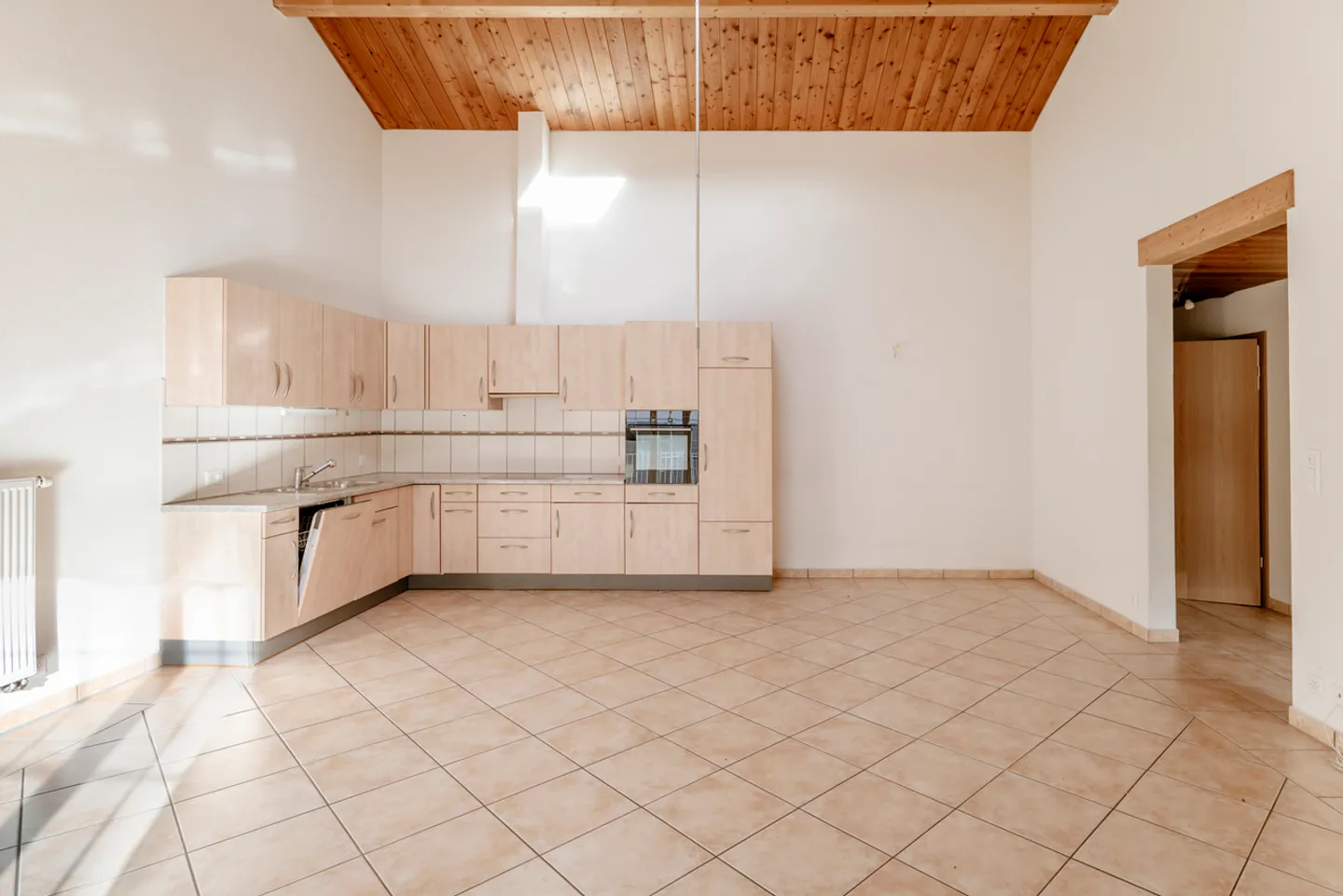 Schönes Gebäude mit 6 Wohnungen - Foto 4 von 11