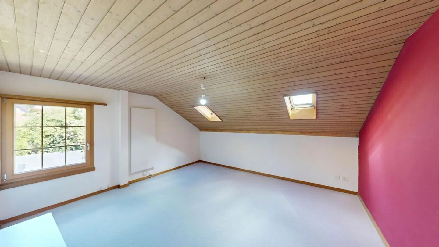 SECTION DE FERME AVEC 2 UNITÉS D'HABITATION - Photo 13 sur 17