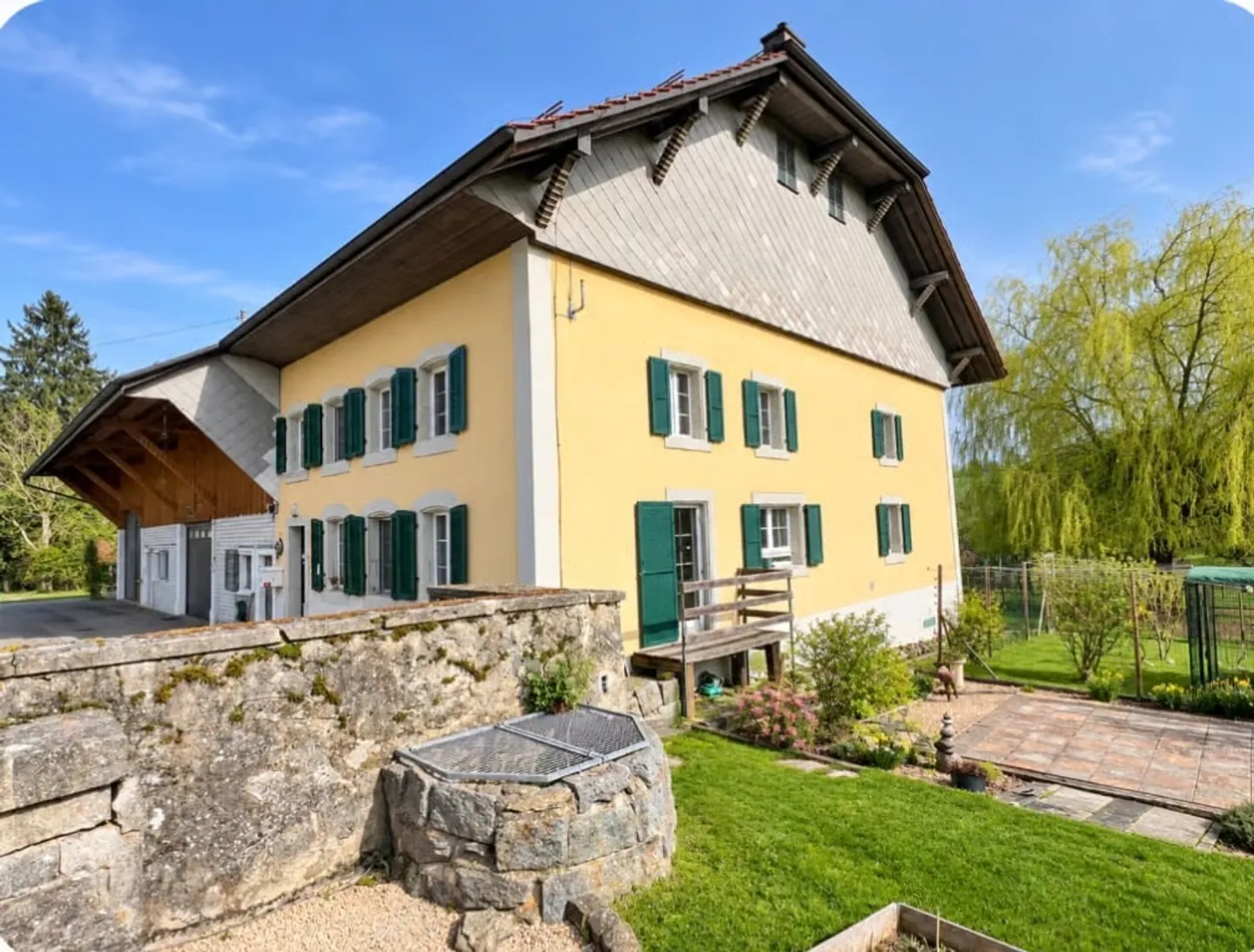 Zu vermieten - Magnifikanter Bauernhof mit Reitanlagen in Brenles - Foto 2 von 8