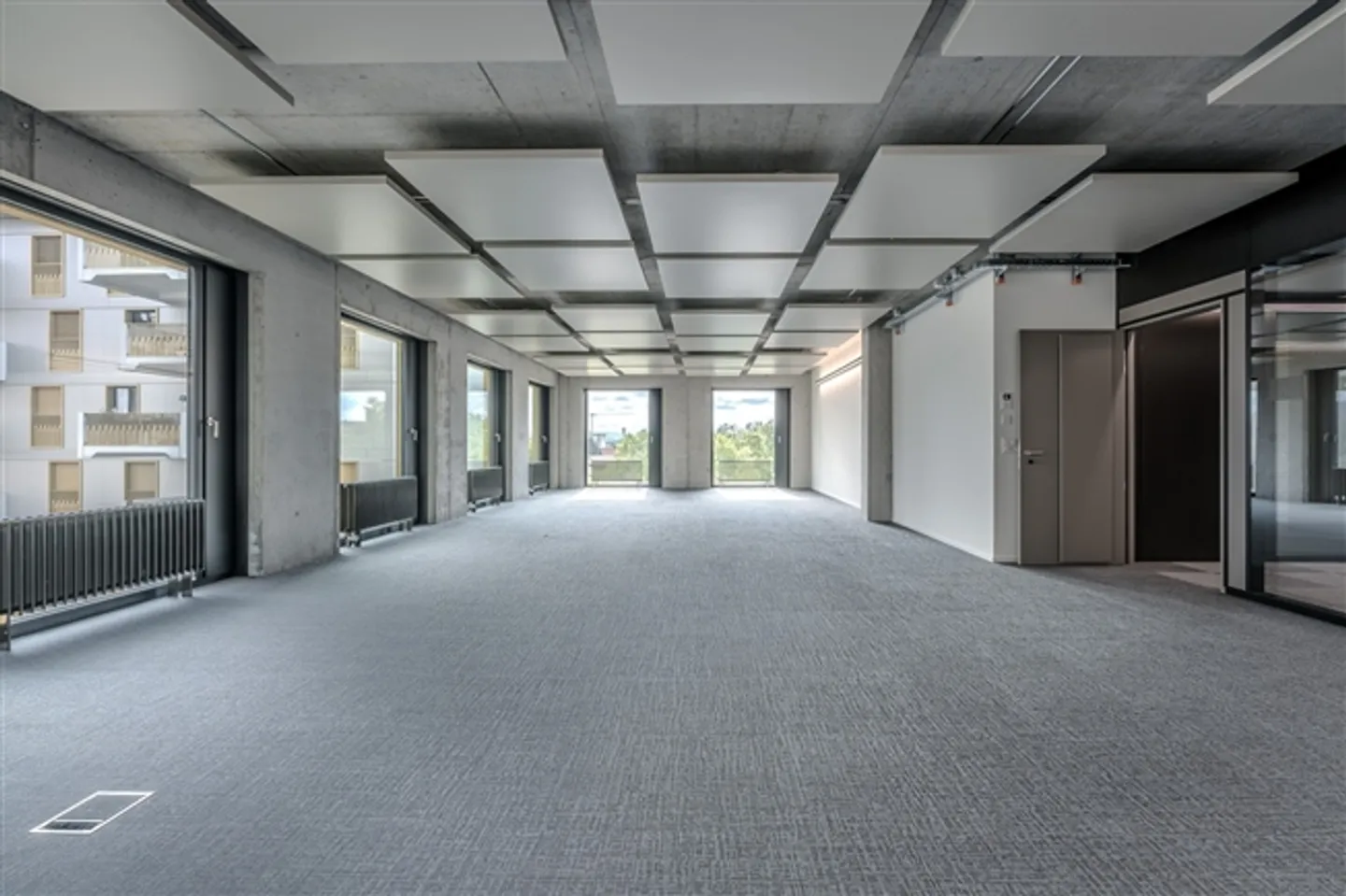 Commerce - Photo 7 of 19