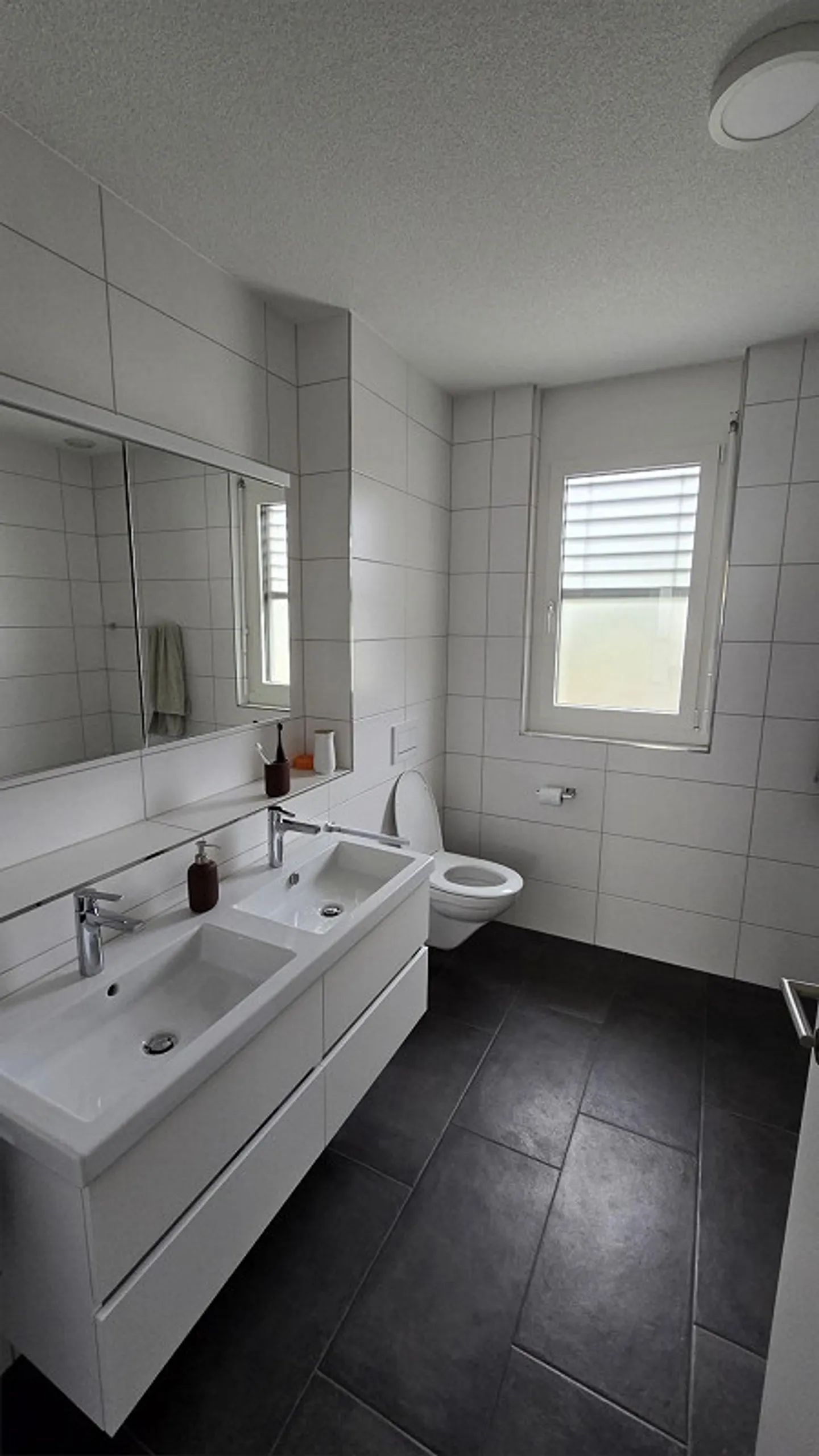 Modern 4.5-room apartment in Niederrohrdorf - Photo 10 of 12