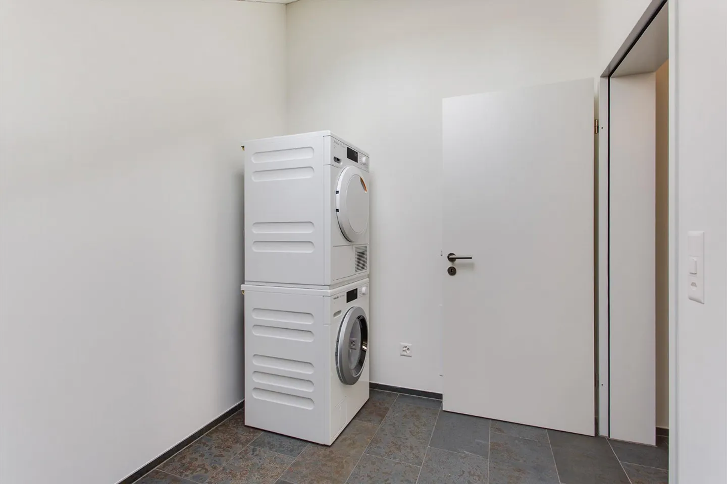 Appartement 3,5 pièces confortable et lumineux à louer à Zuzwil SG. - Photo 9 sur 14