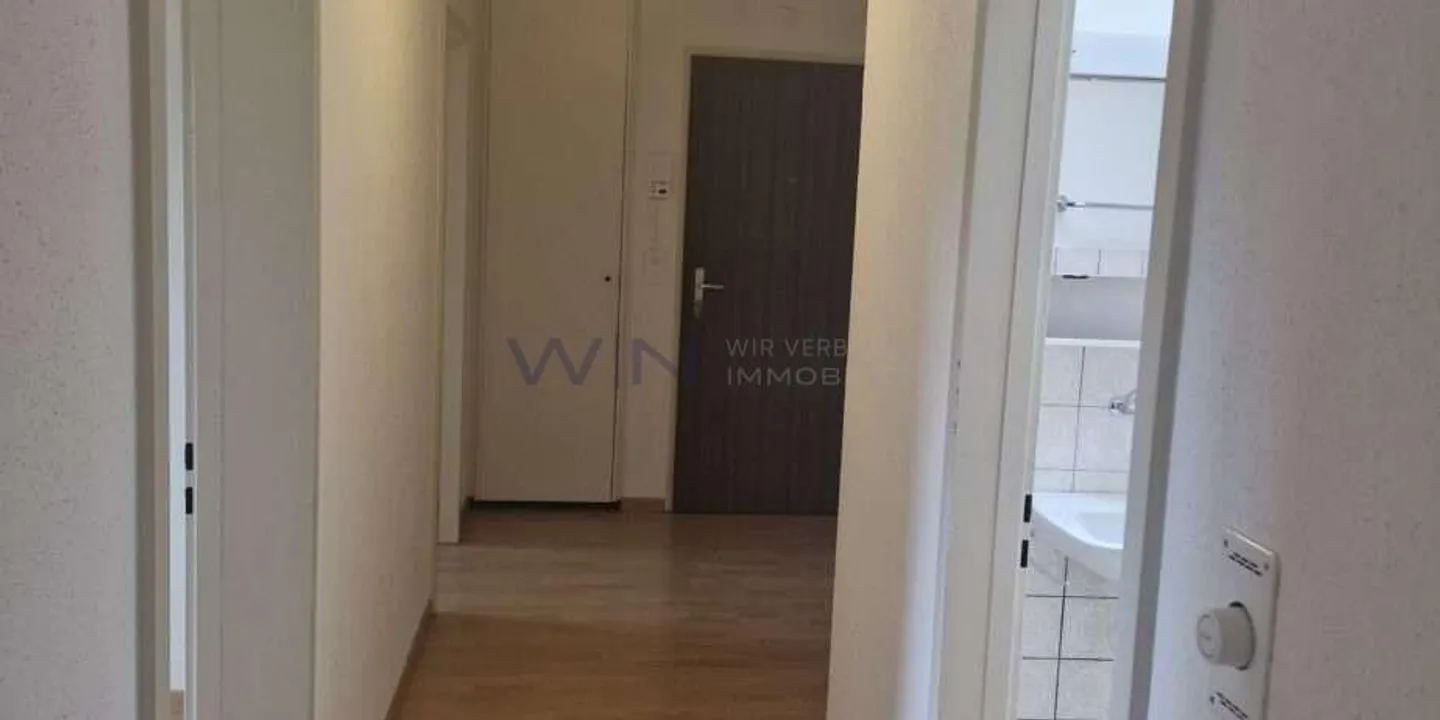 Charmante Wohnung mit Grünblick - Foto 4 von 11