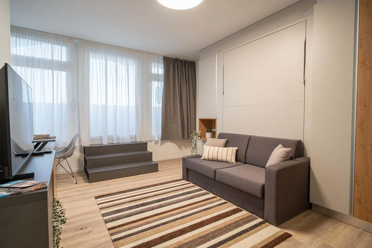 City Pop - Studio Apartments in Basel, next to the train station - Photo 6 of 13