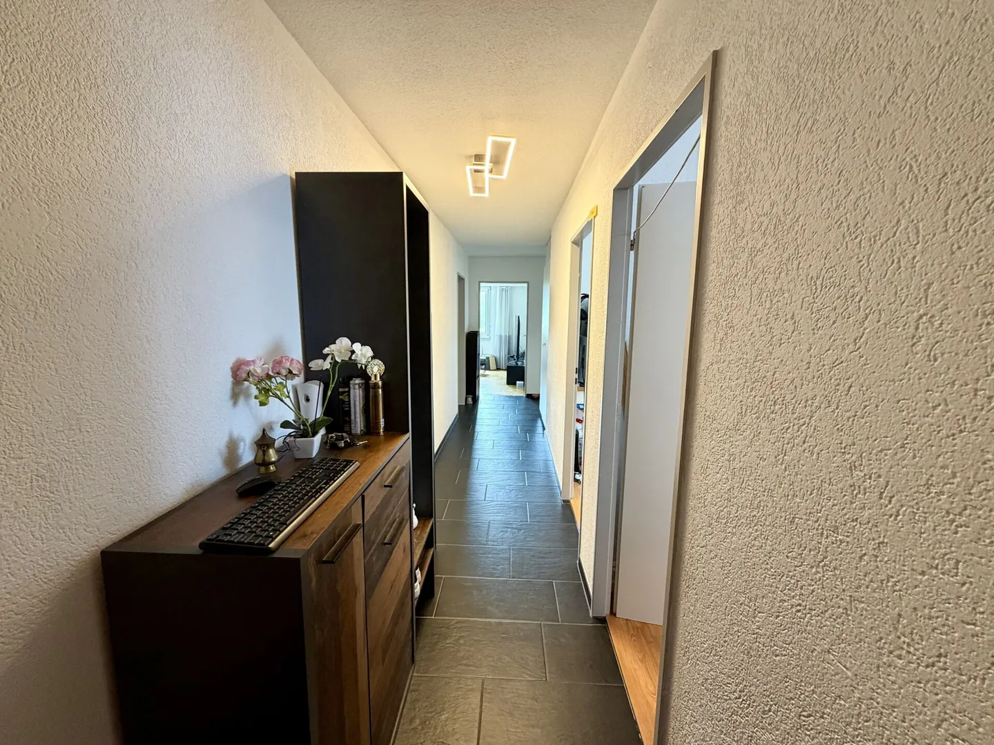 Luminoso appartamento di 4,5 stanze in un quartiere adatto alle famiglie - Foto 12 di 12