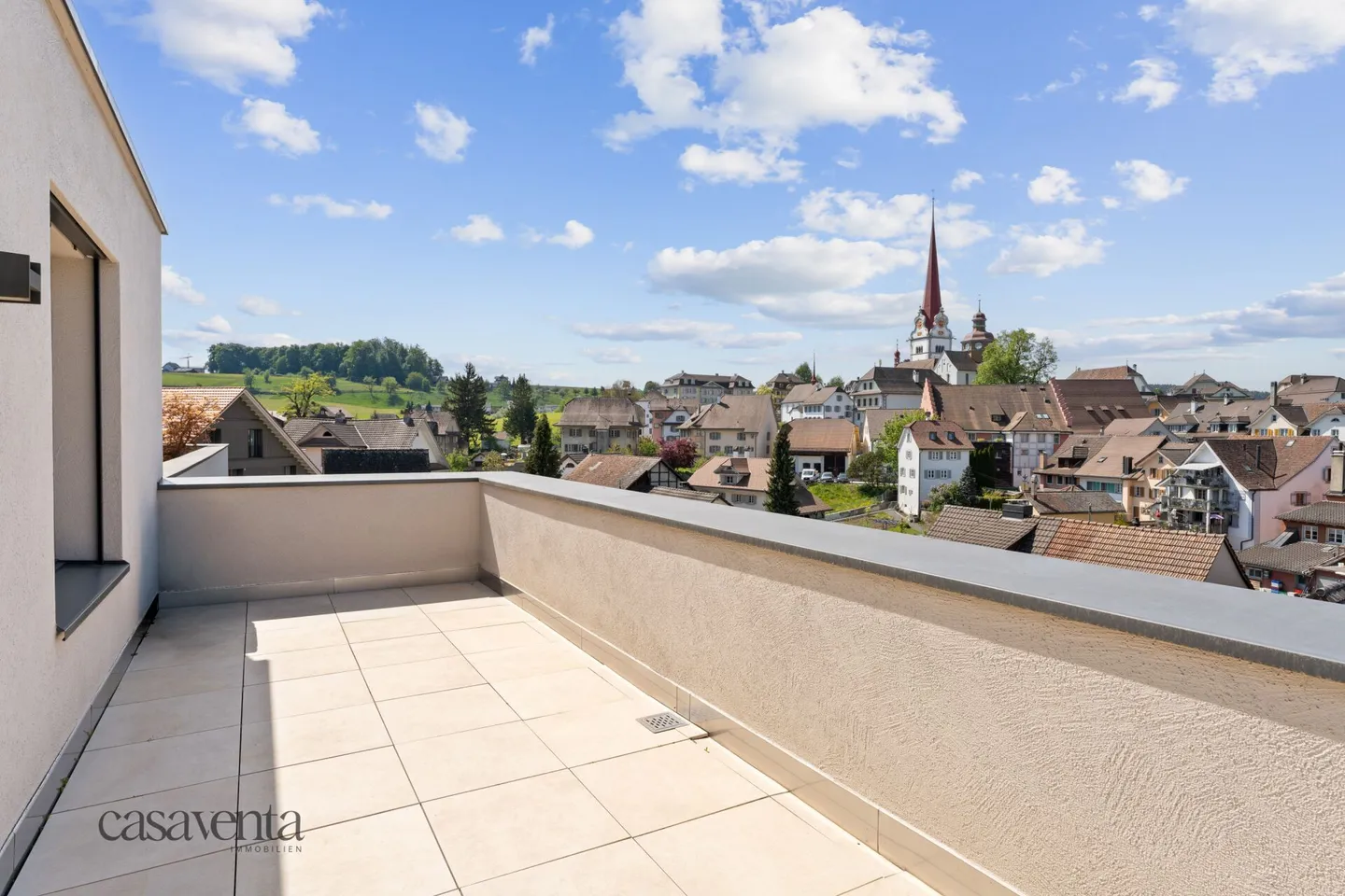 BANCA VERIFICATA CONFERMATA Appartamento attico esclusivo con vista da sogno sulla città vecchia di Beromünster - Foto 20 di 32