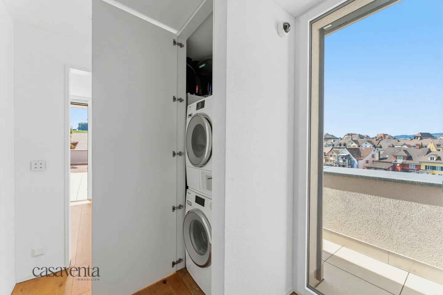 BANCA VERIFICATA CONFERMATA Appartamento attico esclusivo con vista da sogno sulla città vecchia di Beromünster - Foto 24 di 32