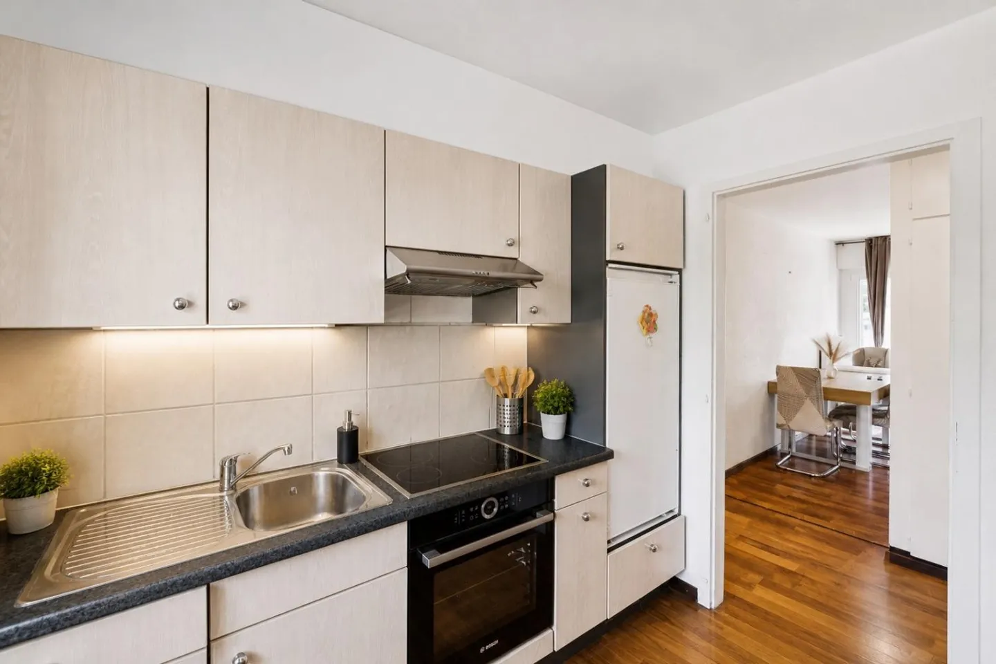 3.5 Room Apartment - Photo 1 of 7