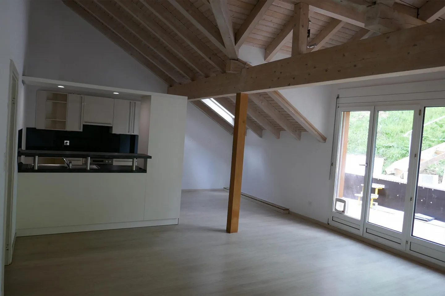 Appartamento con terrazza 3,5 stanze - Foto 2 di 8