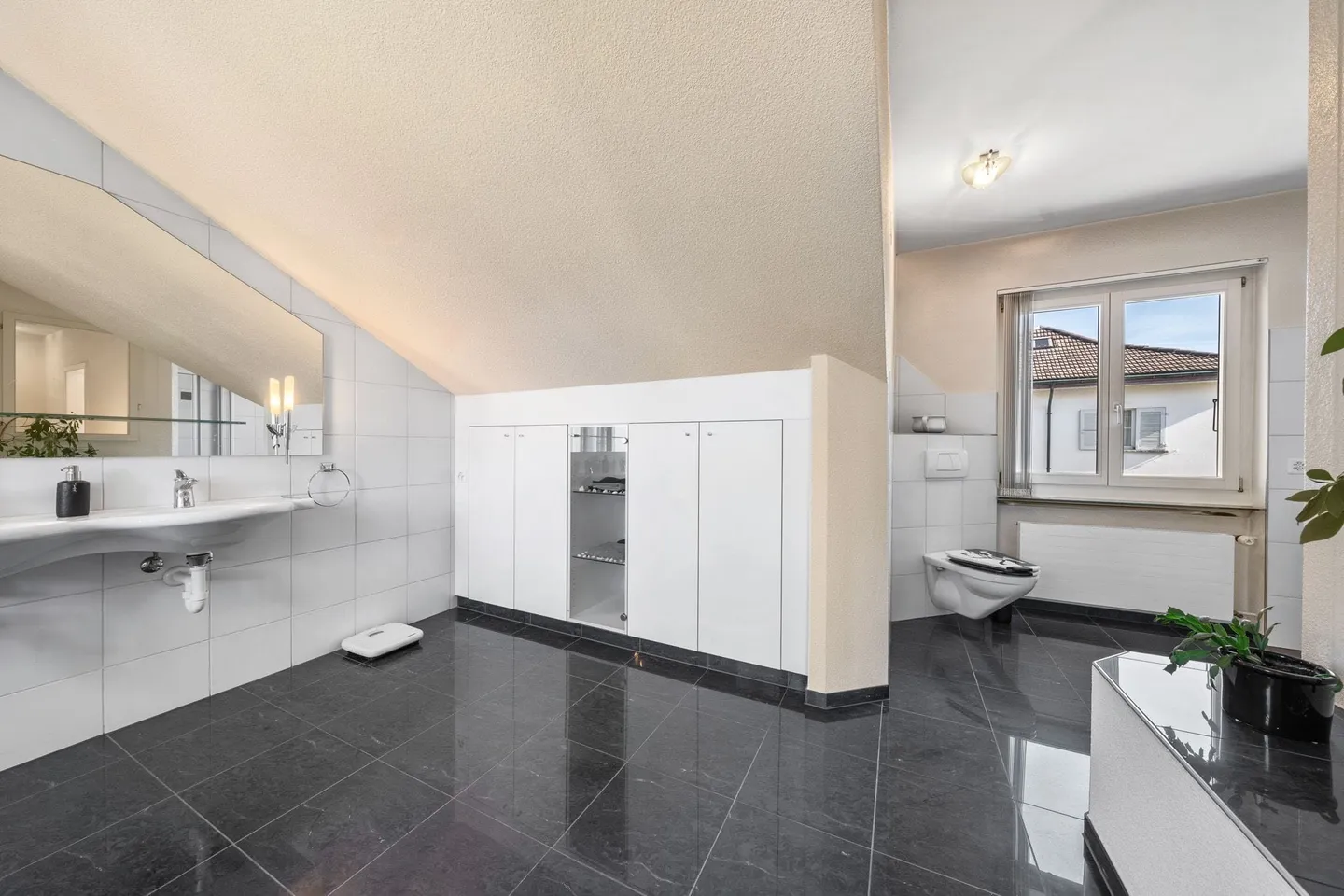 Charmantes Einfamilienhaus in Solothurn - Foto 12 von 13