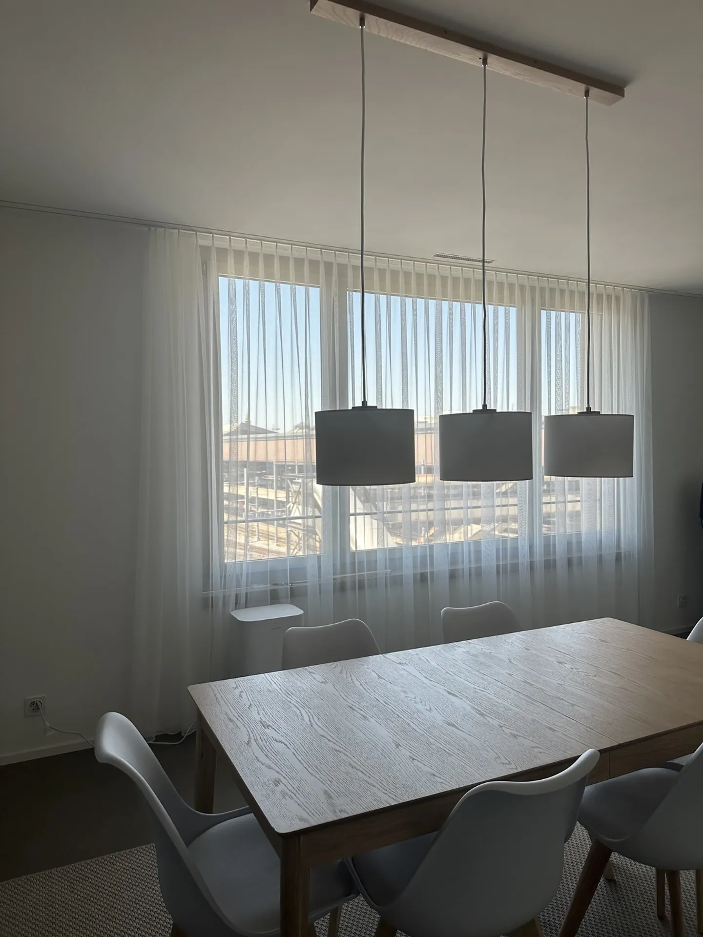 APPARTEMENT 2½ PIÈCES À BASEL - GUNDELDINGEN, MEUBLÉ, TEMPORAIRE - Photo 3 sur 7