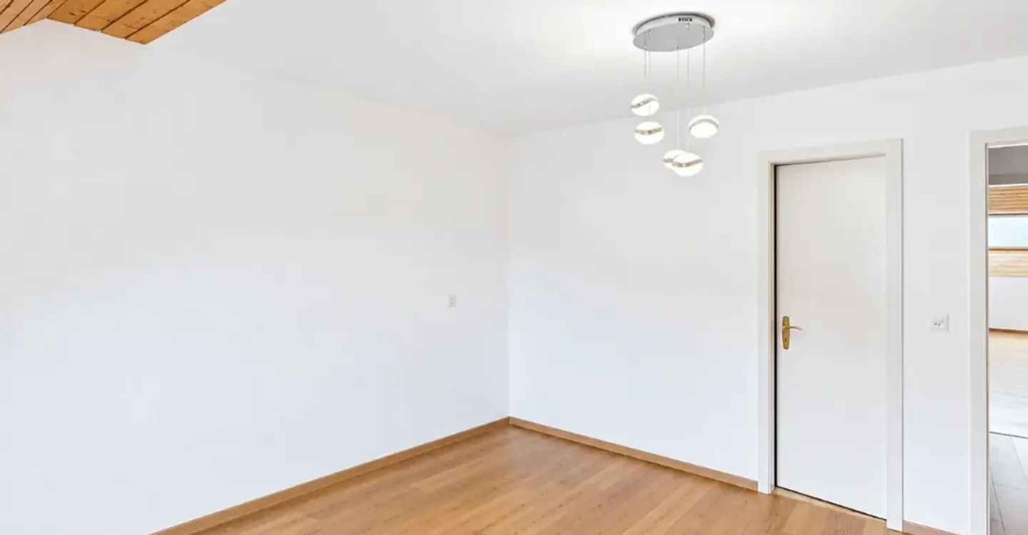 Dachgeschosswohnung mit Seeblick - Foto 7 von 9
