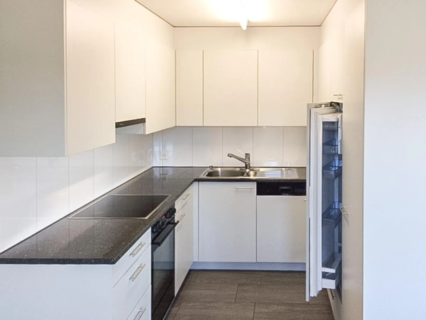 Abordable et au milieu du village ! - Photo 2 sur 7