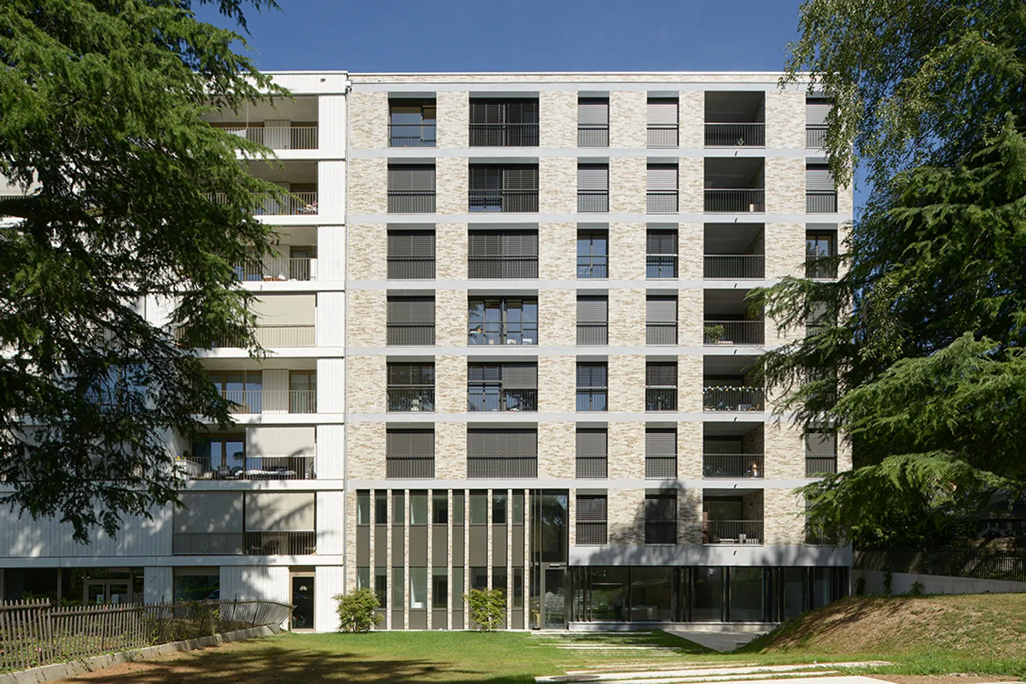 Place souterraine 1 pièce - Photo 1 sur 2