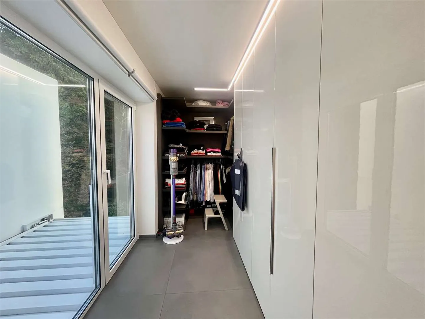 Moderne Einfamilien-Villa mit offenem Blick in Origlio - Foto 11 von 13