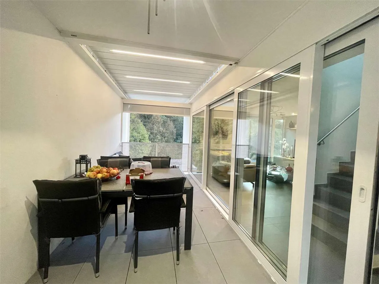 Moderne Einfamilien-Villa mit offenem Blick in Origlio - Foto 9 von 13