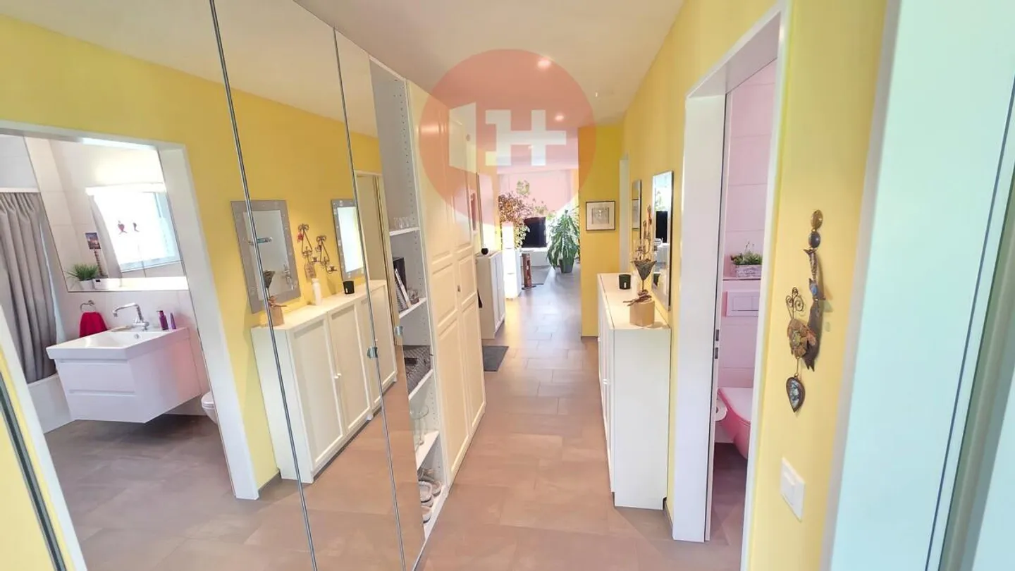 Exklusive 3.5 Zimmer Wohnung - Foto 8 von 10