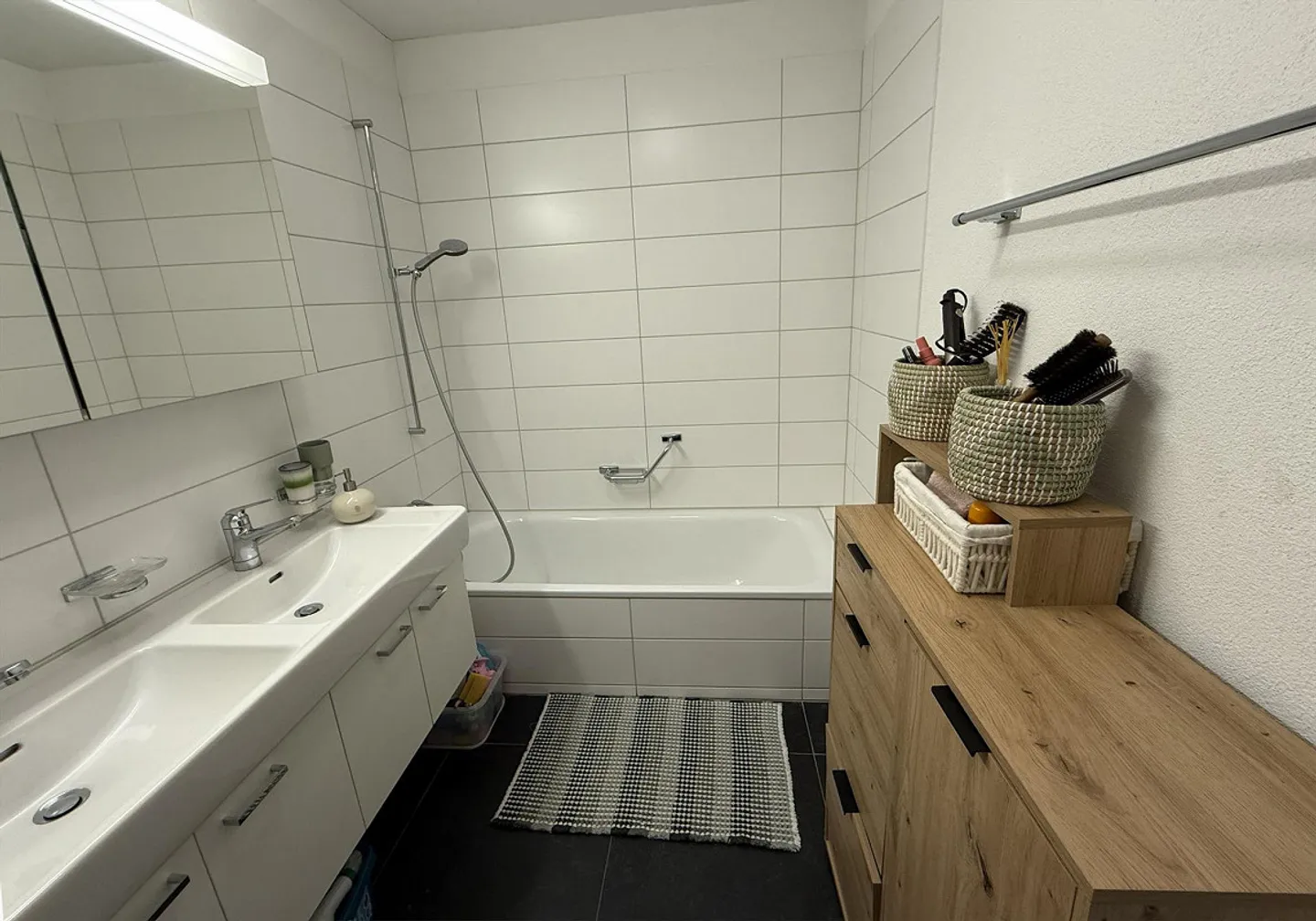 Appartement de 4,5 pièces au bord du lac dans un standard de propriété - Photo 5 sur 14