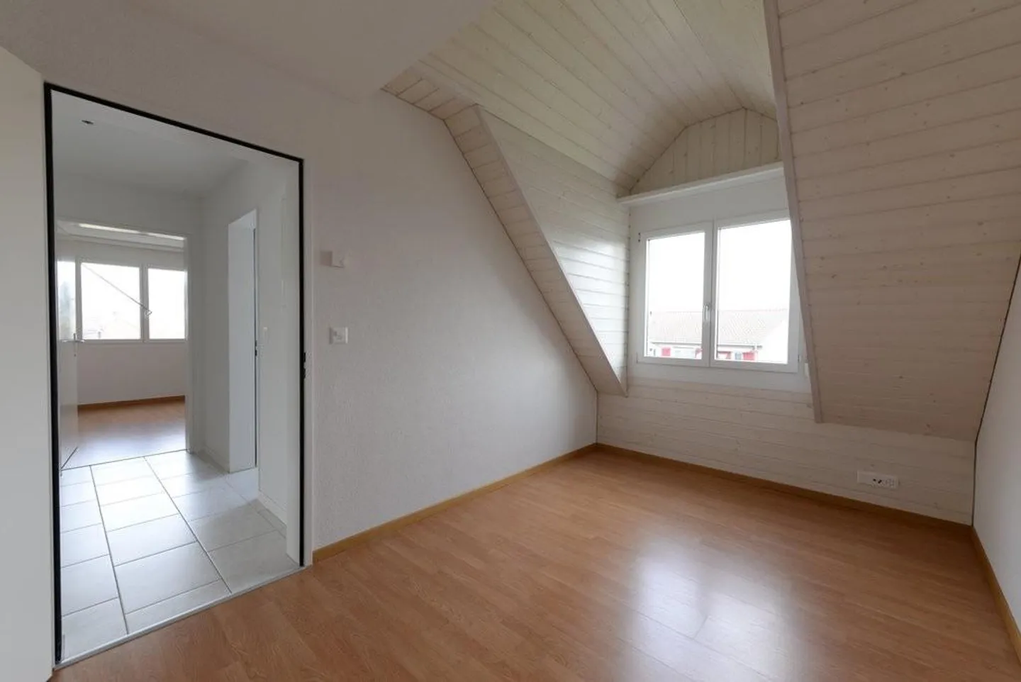 Dreamlike Duplex Apartment - Photo 3 of 11