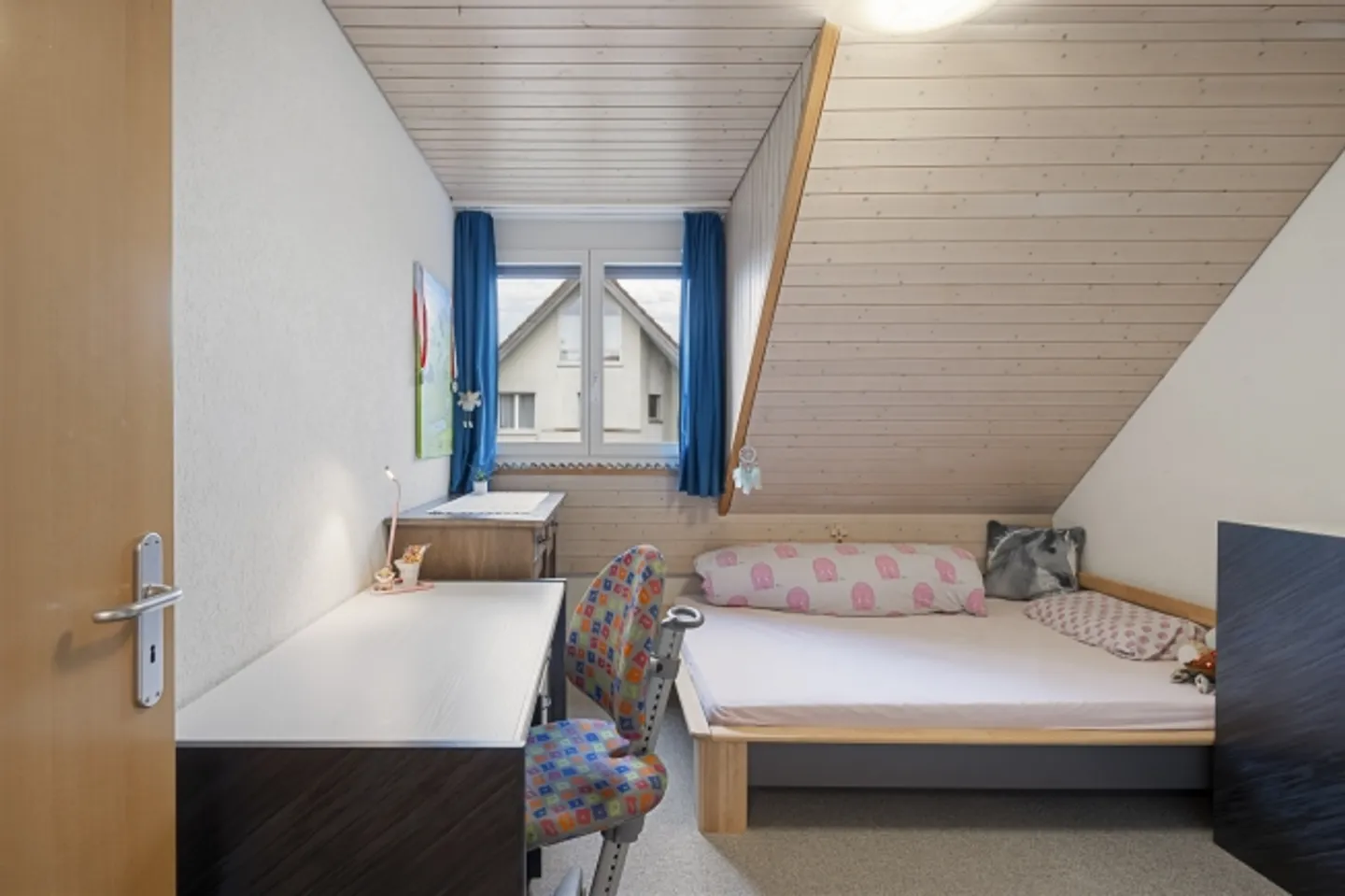 «Wunderschöne Familienoase an ruhiger Lage über dem Nebelmeer» - Foto 13 von 15