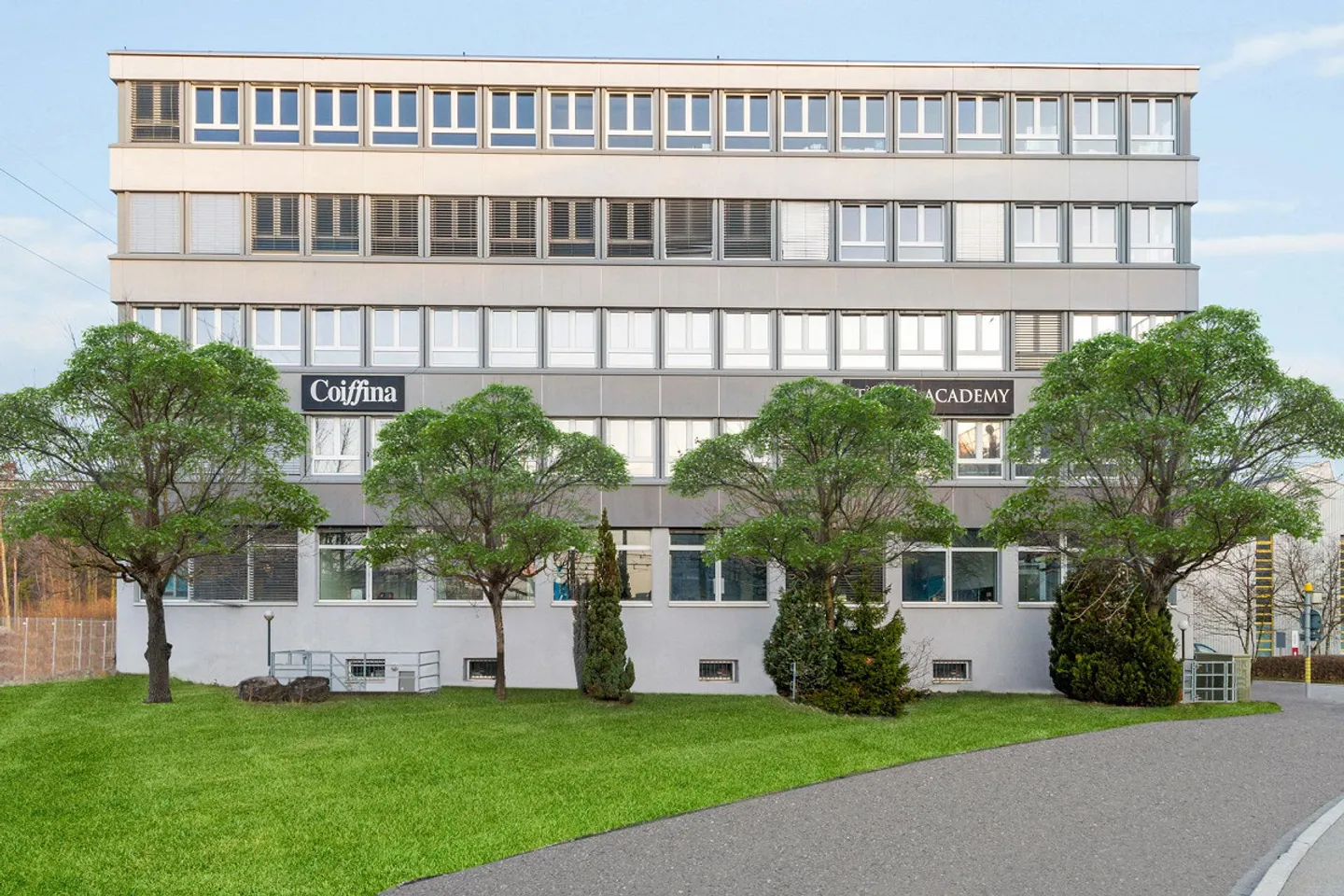 Flexible Bürofläche in Glattbrugg - Foto 1 von 13